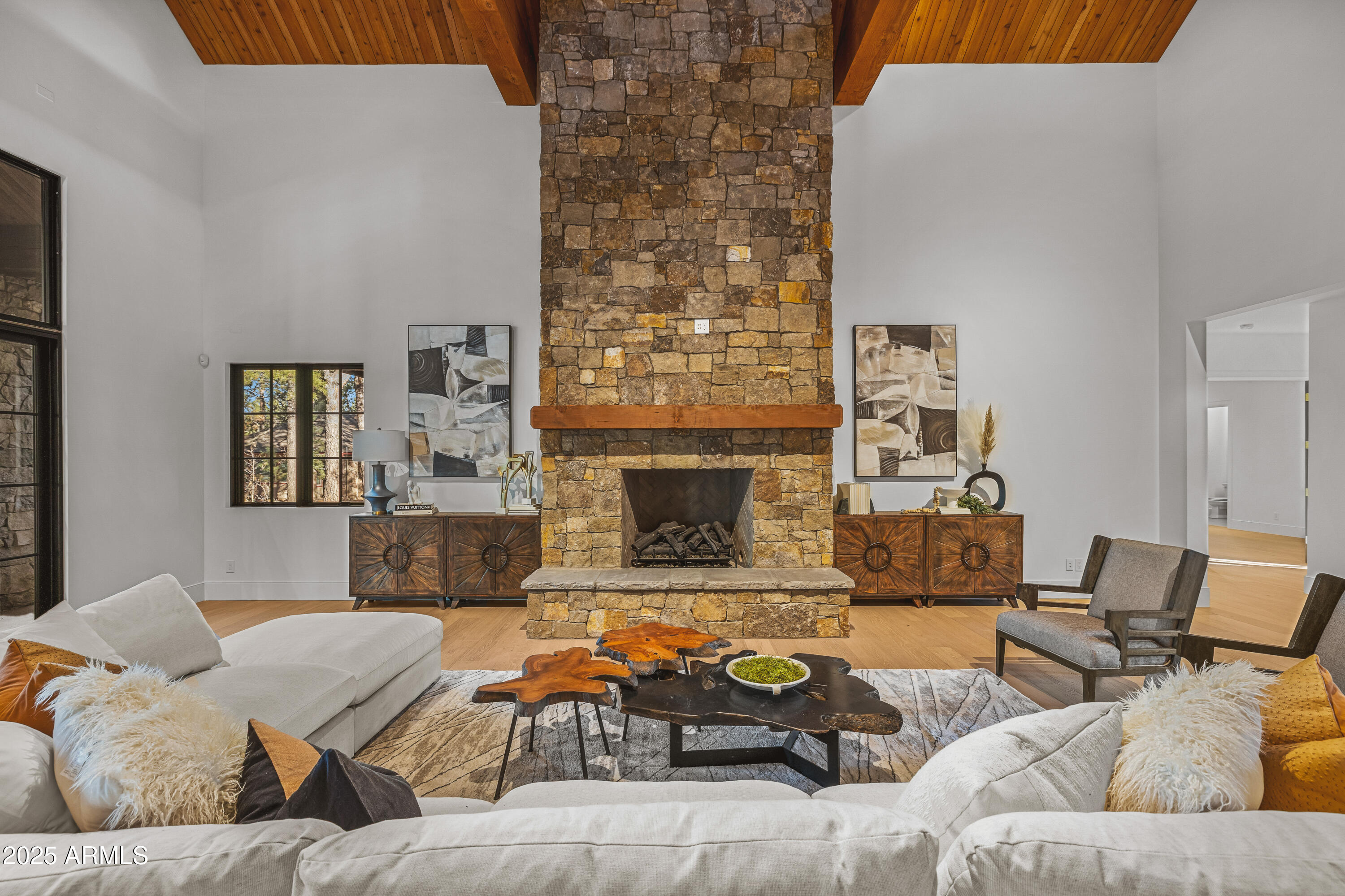 2732 LINDBERG Spring