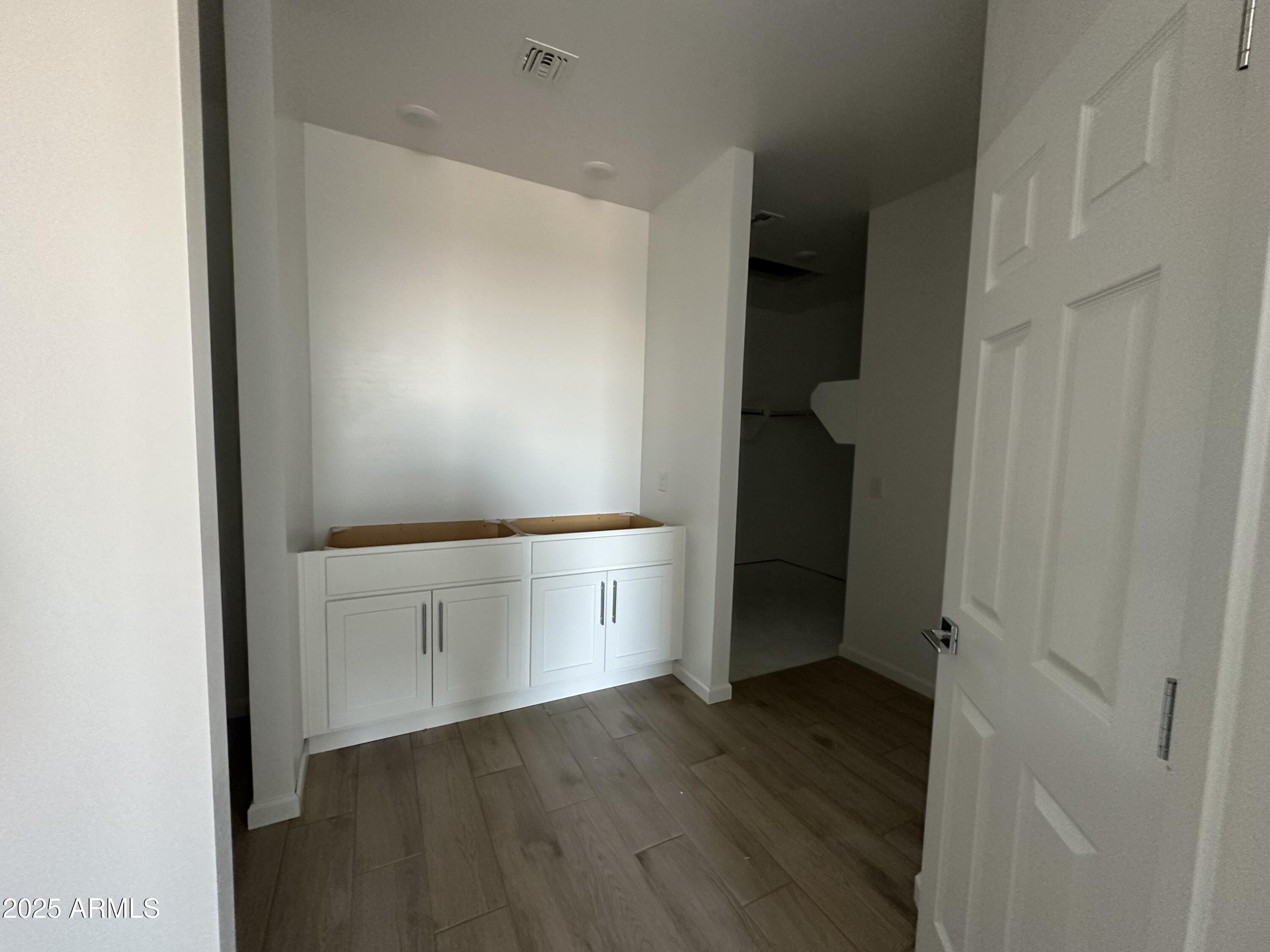 47664 W MOELLER Road