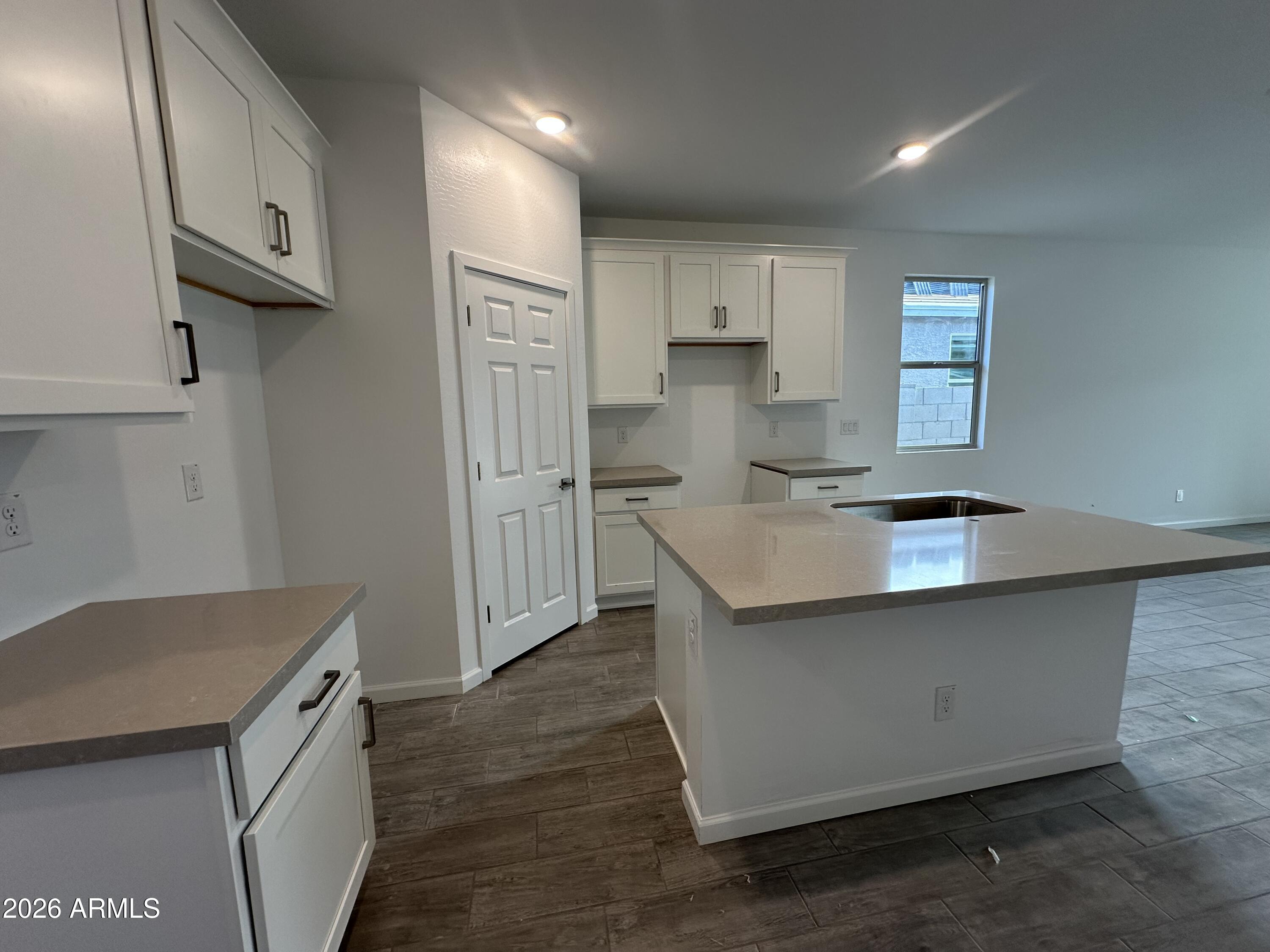 47677 W MOELLER Road