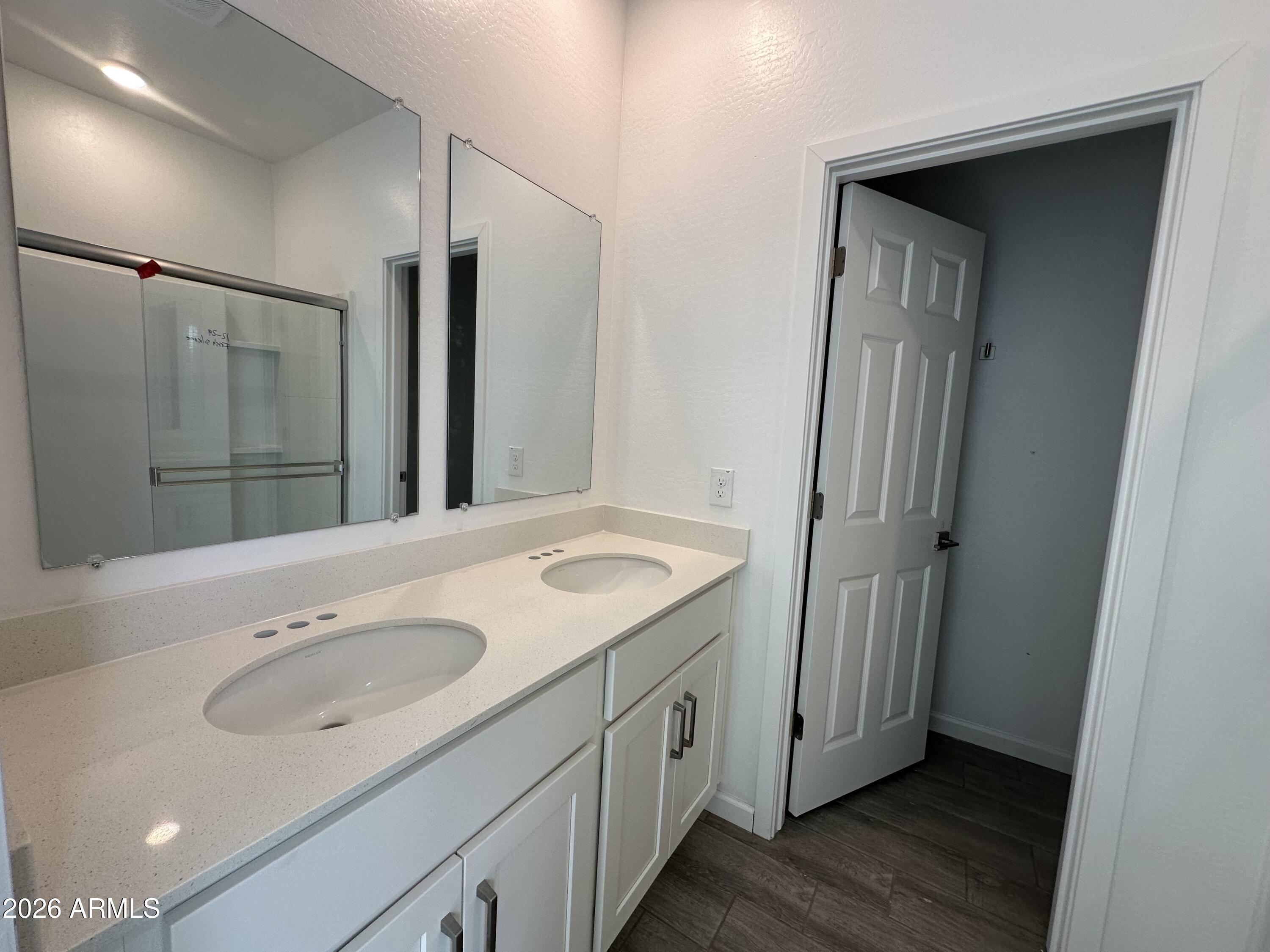 47677 W MOELLER Road