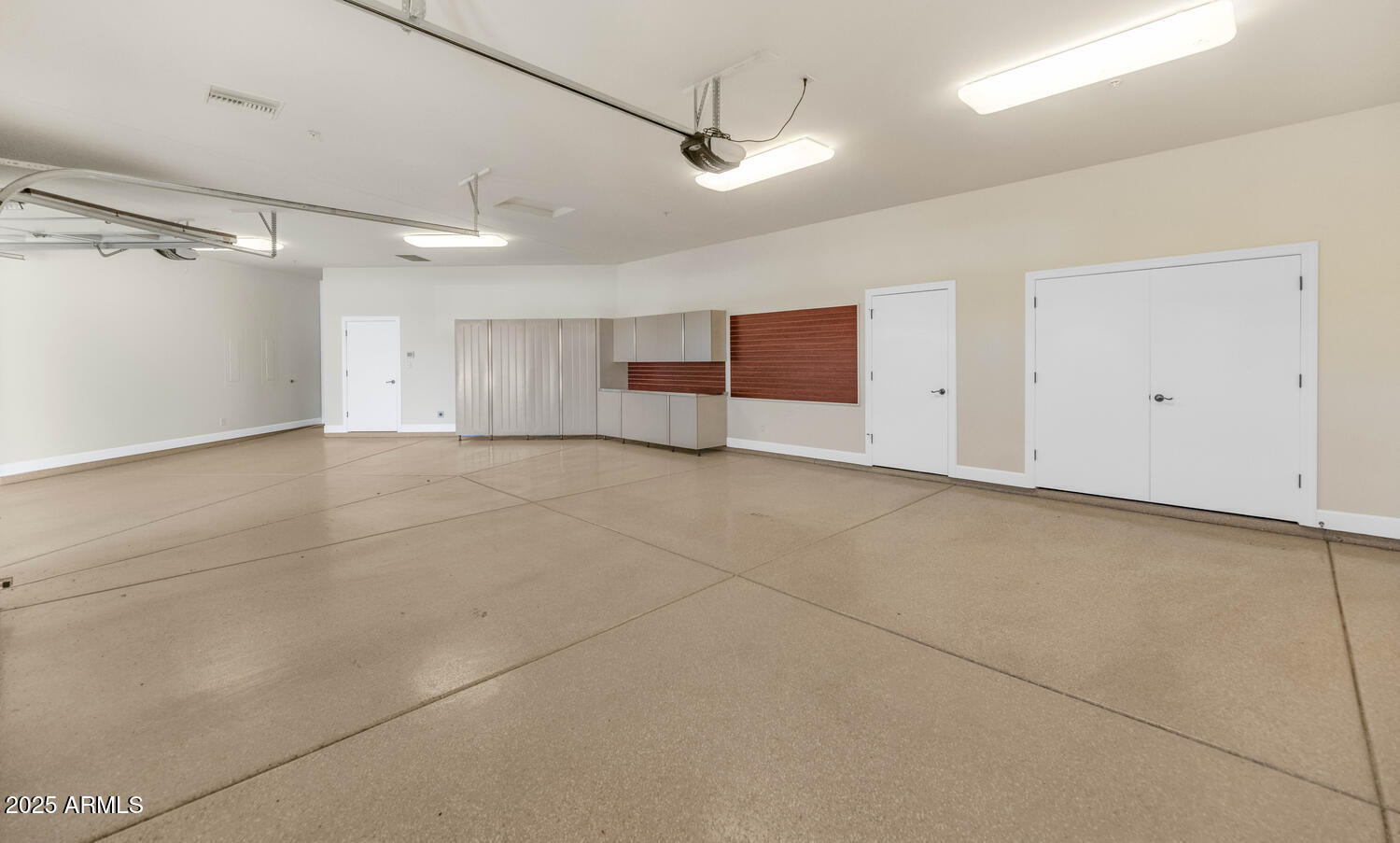 3905 E SIERRA VISTA Drive