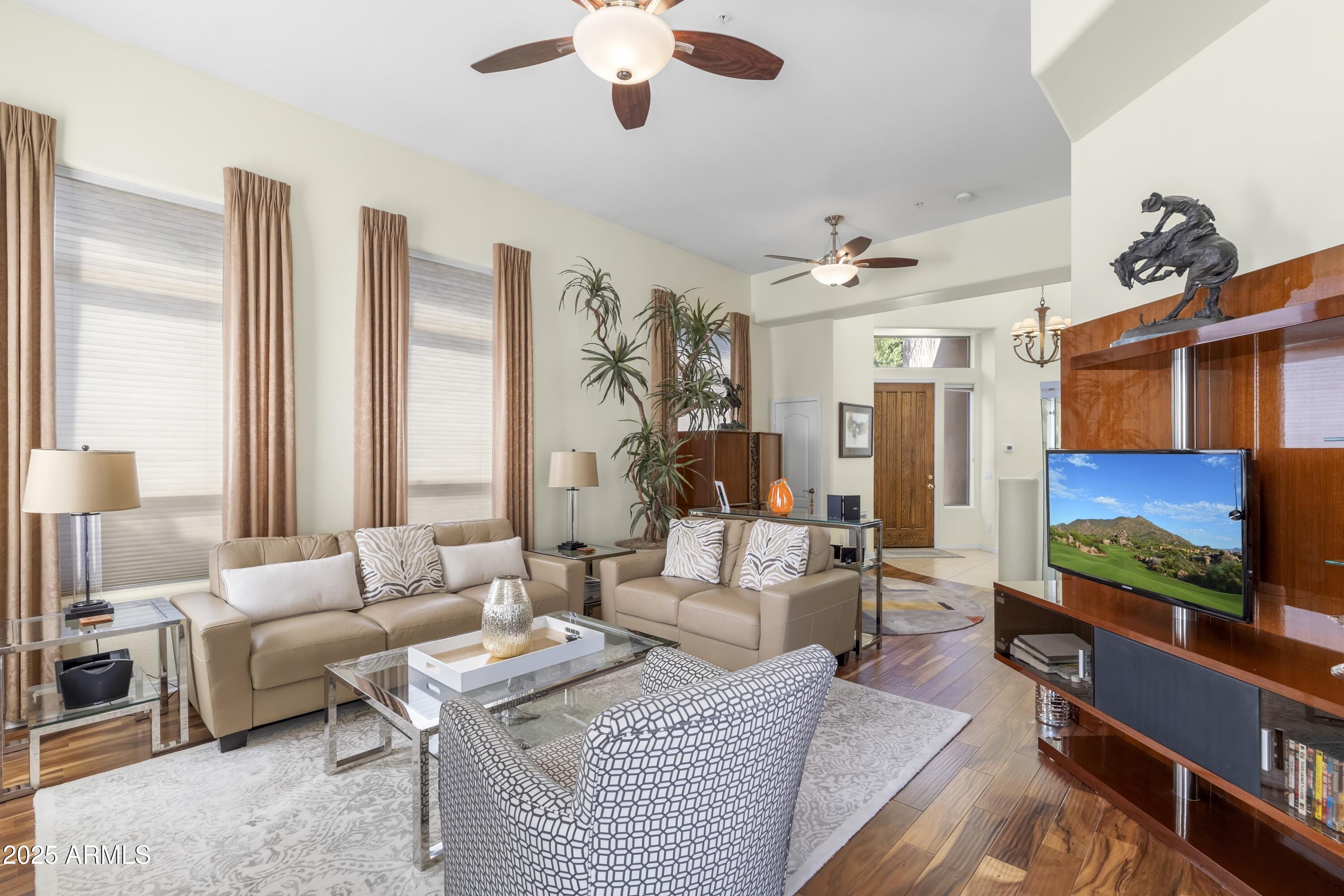 7267 E Vaquero Drive