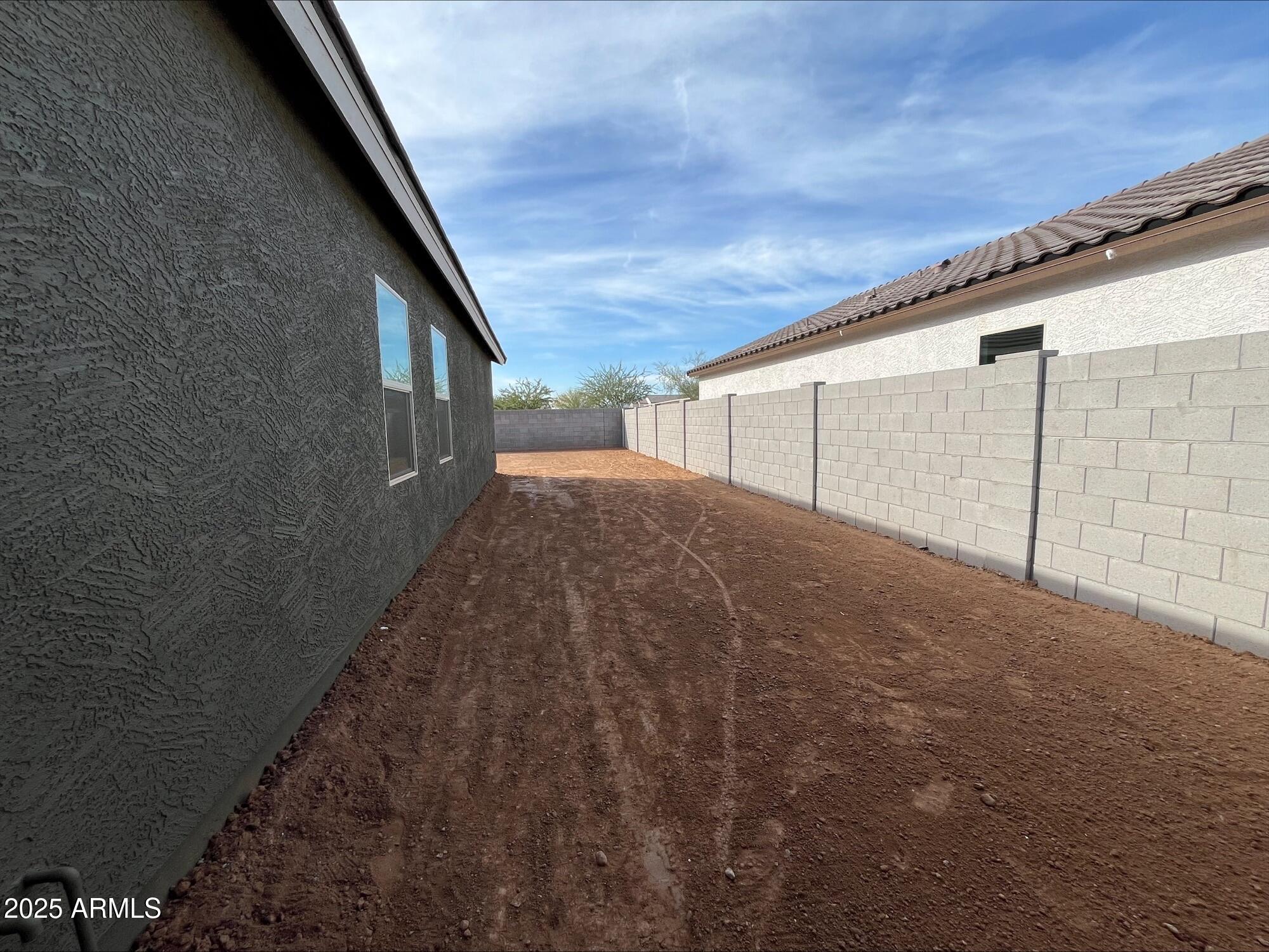 47421 W OLD TIMER Road