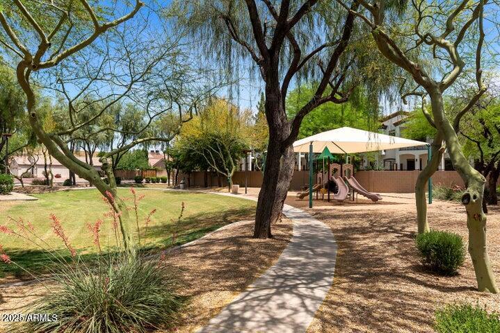 3035 E BLACKHAWK Drive