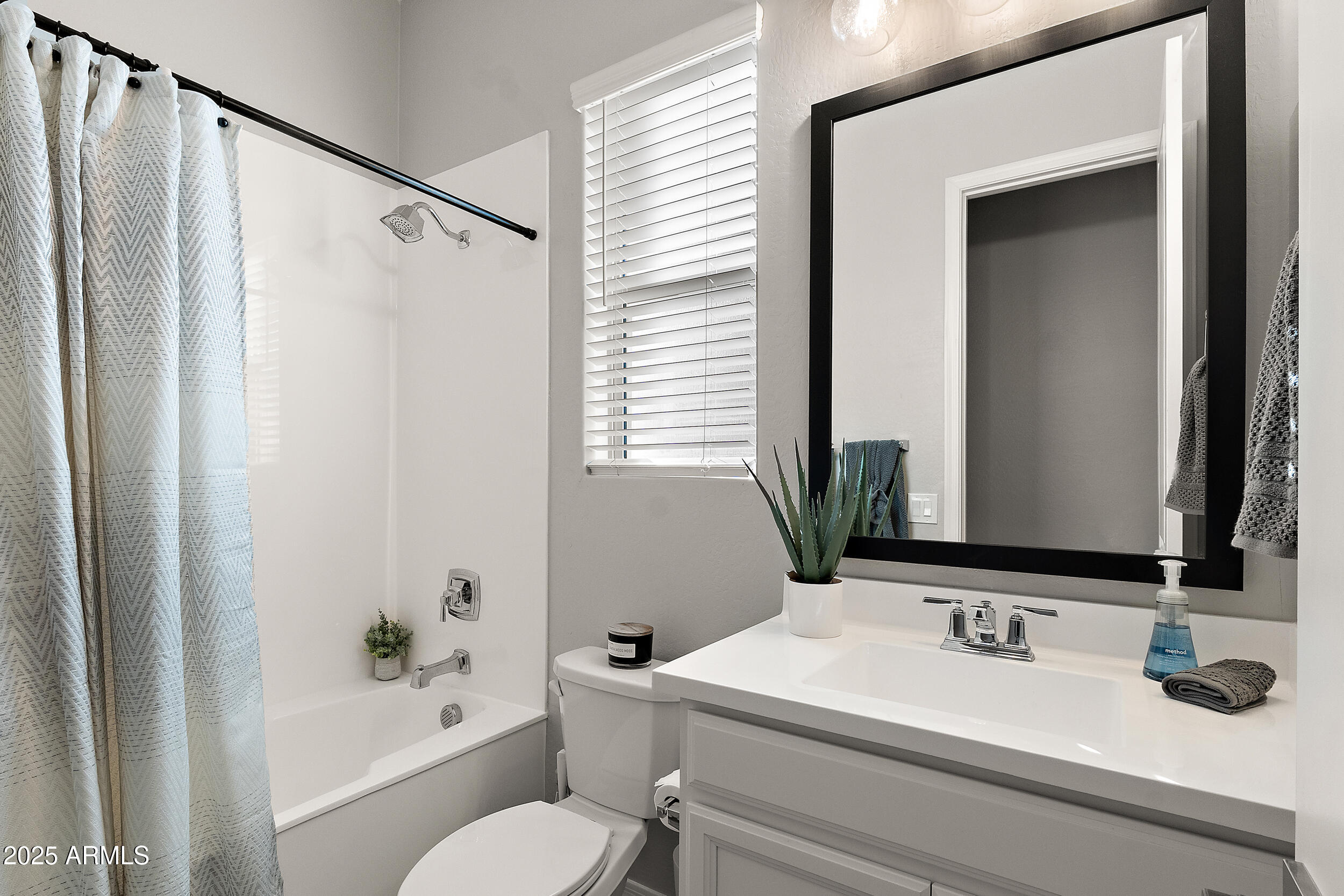 23065 E CARRIAGE Way