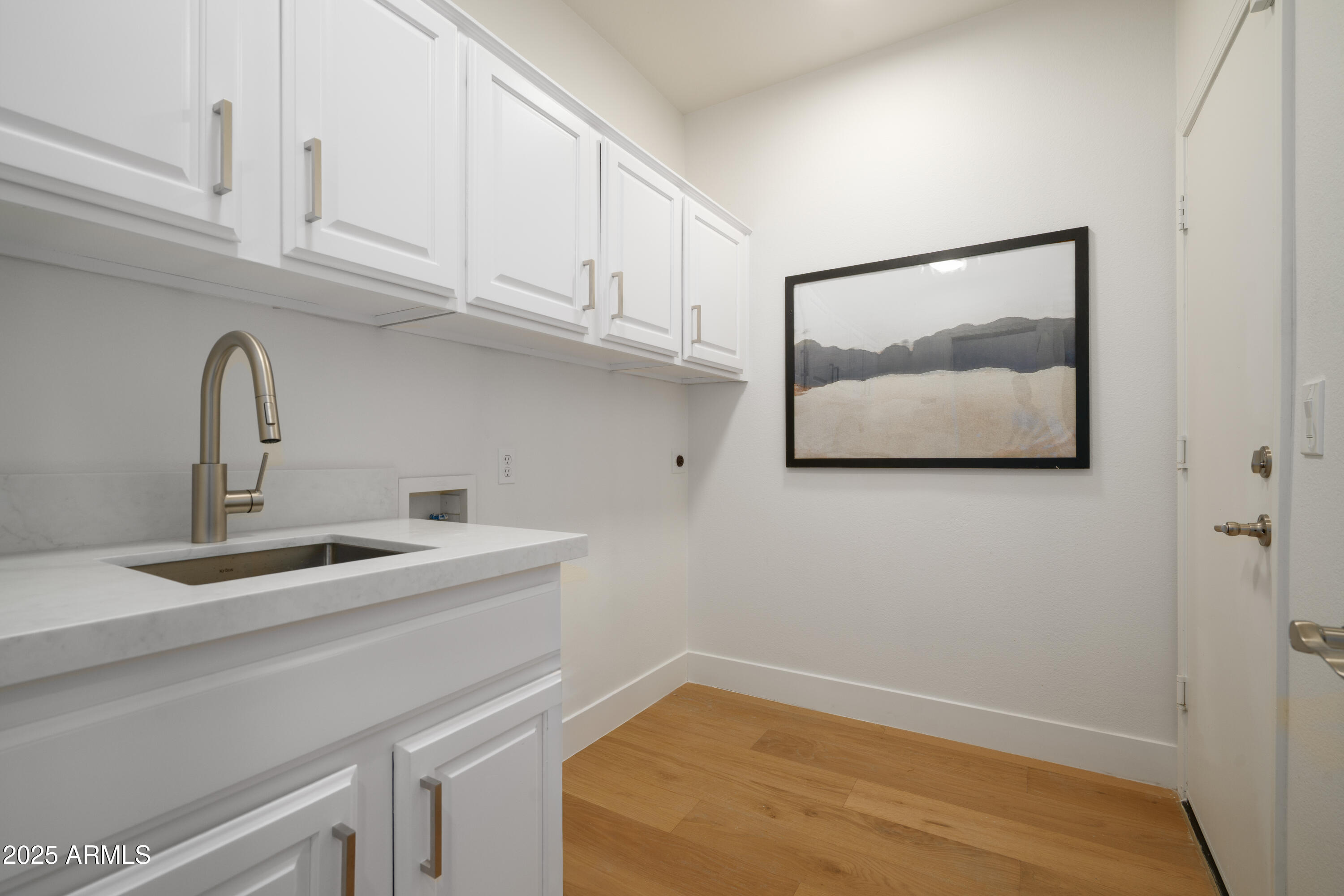 8100 E CAMELBACK Road 175