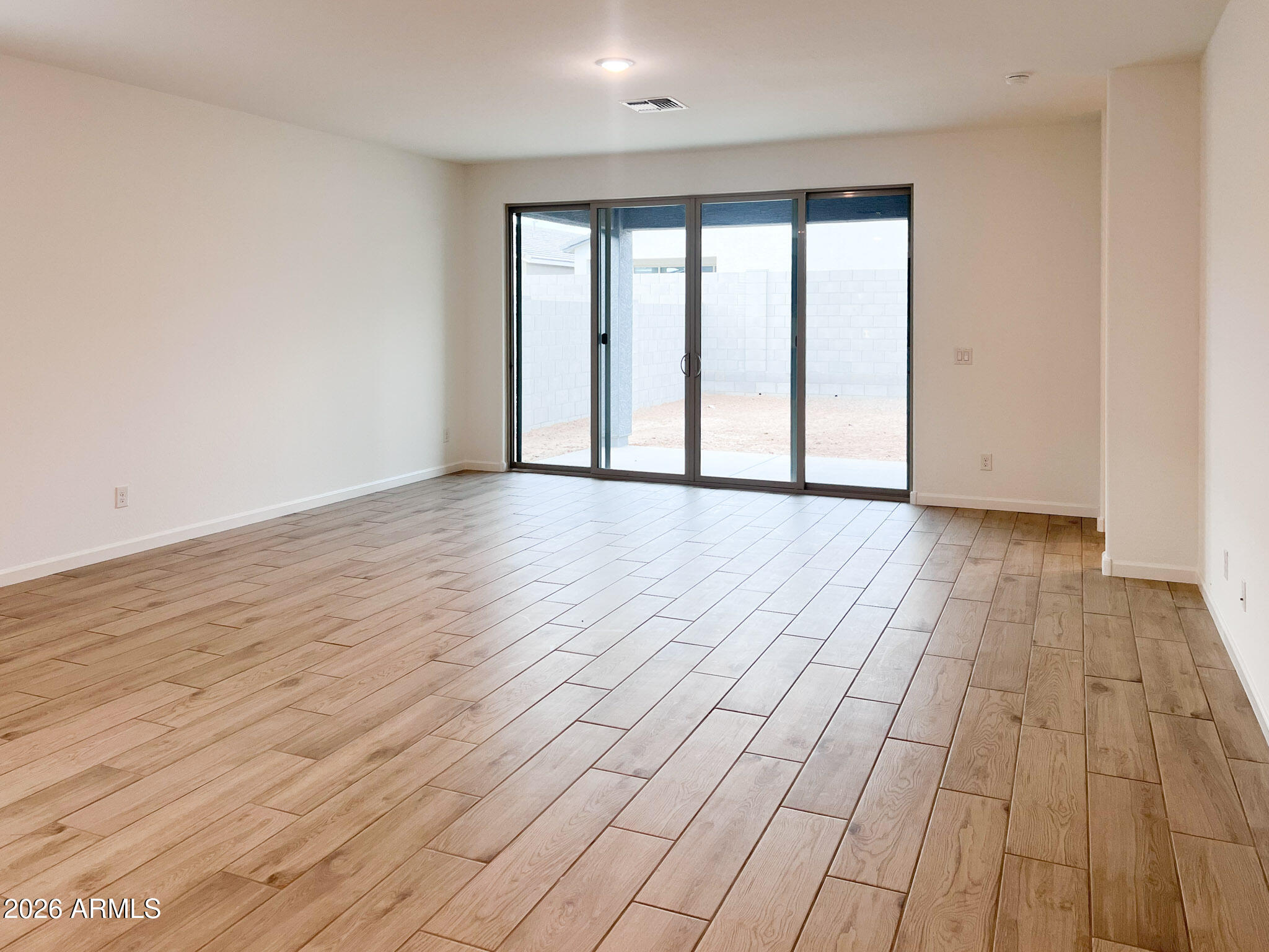 15708 W CAMDEN Avenue