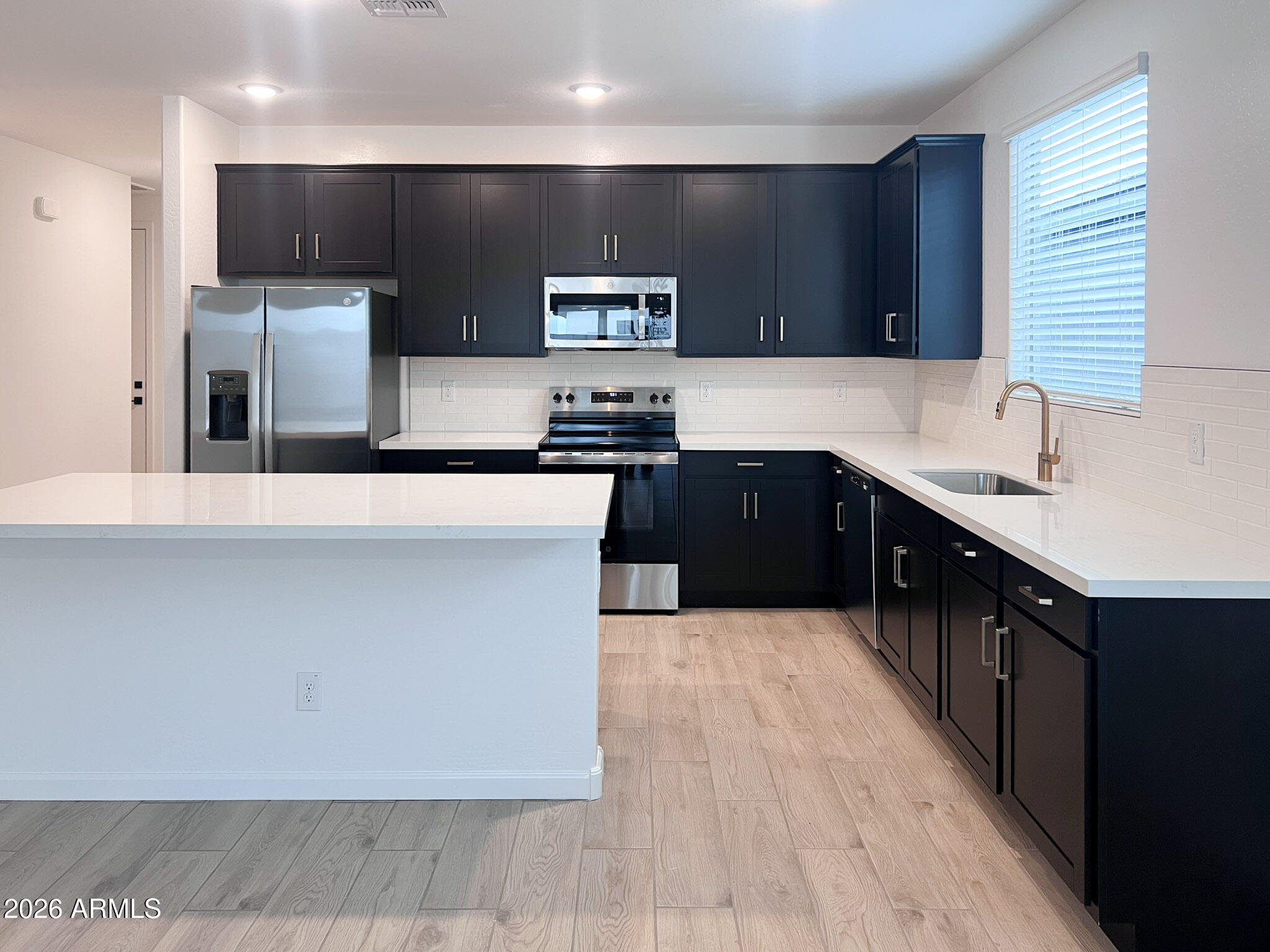 15708 W CAMDEN Avenue