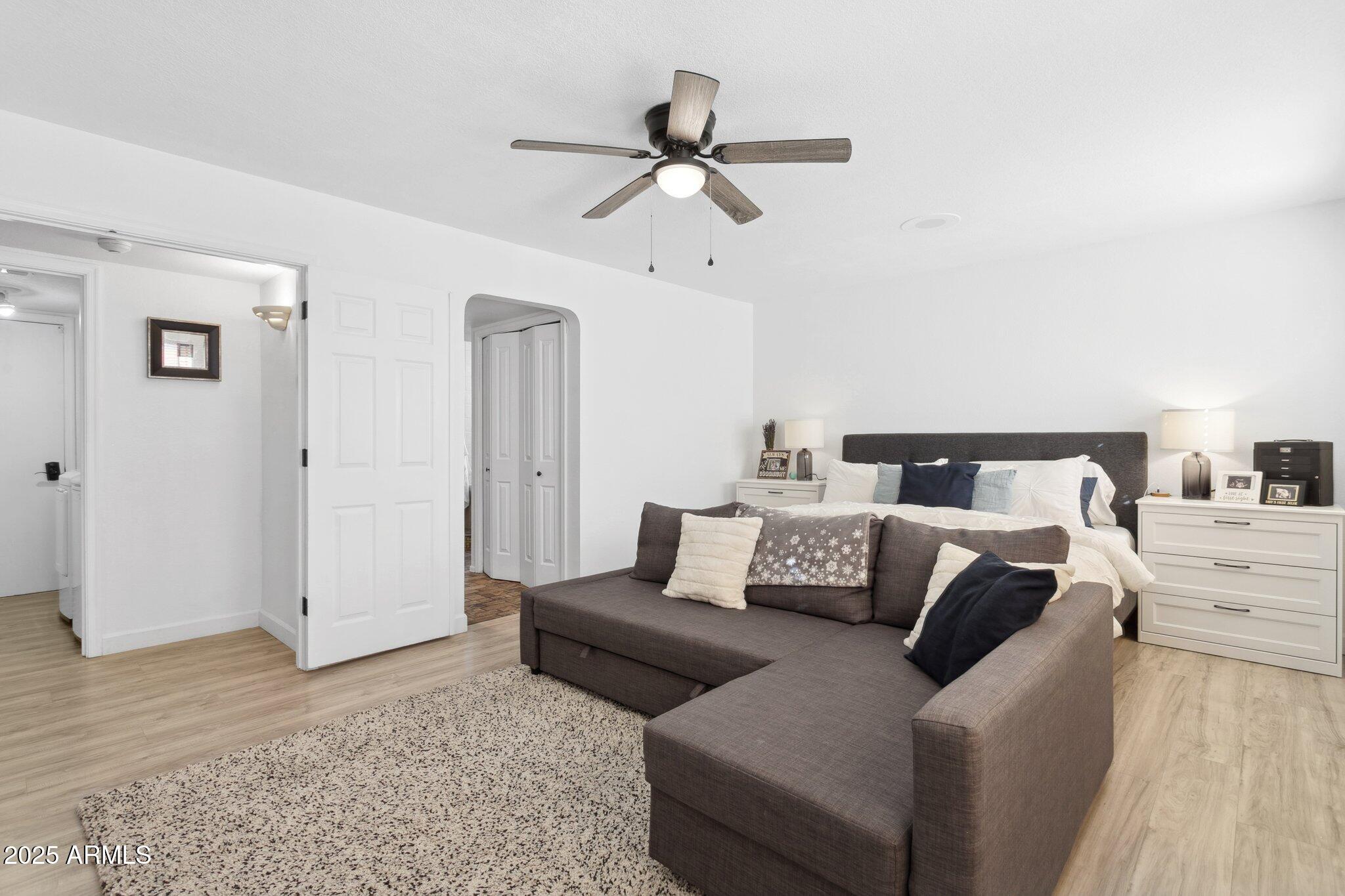 1255 W SEA SHELL Drive