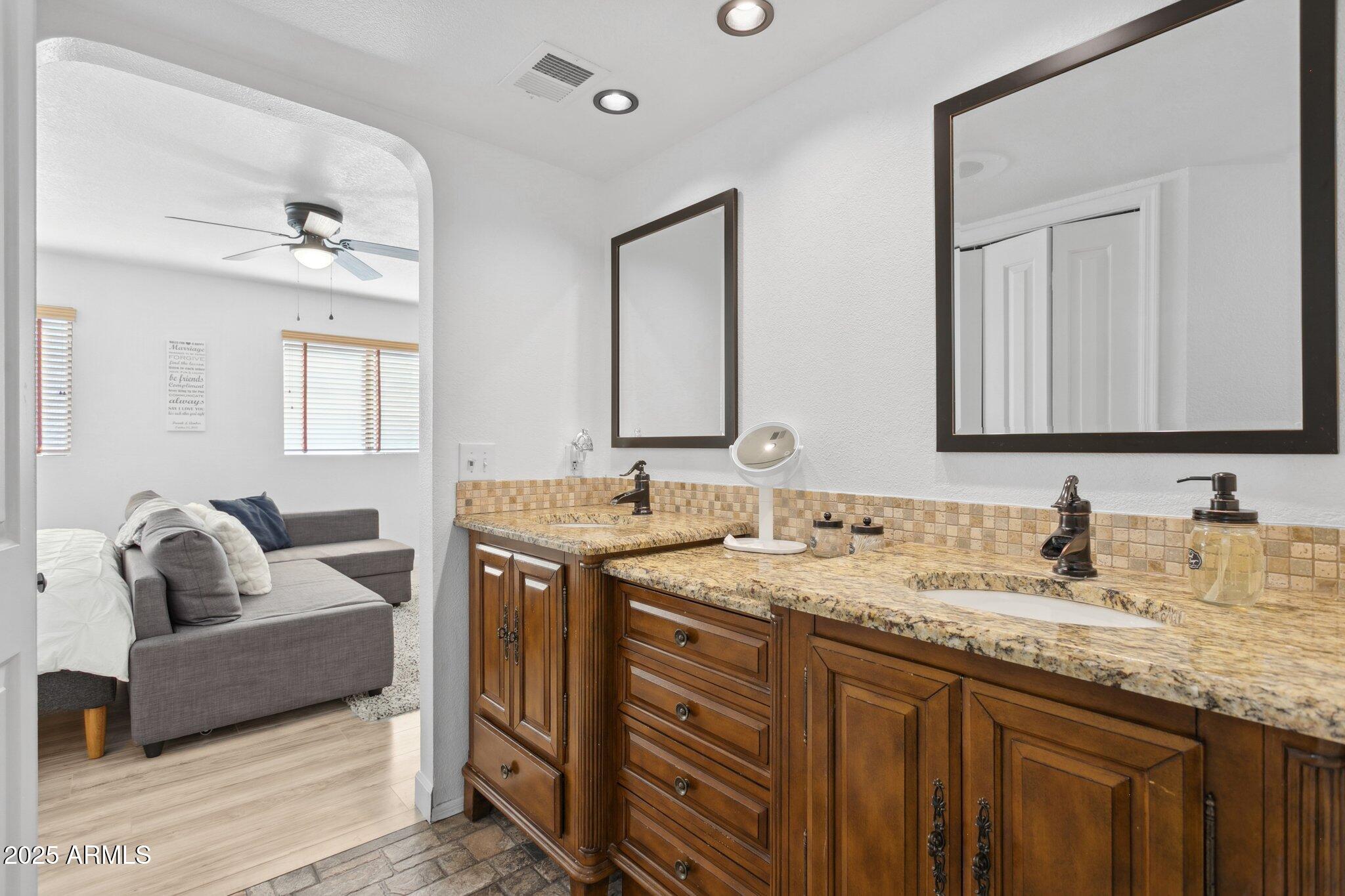 1255 W SEA SHELL Drive