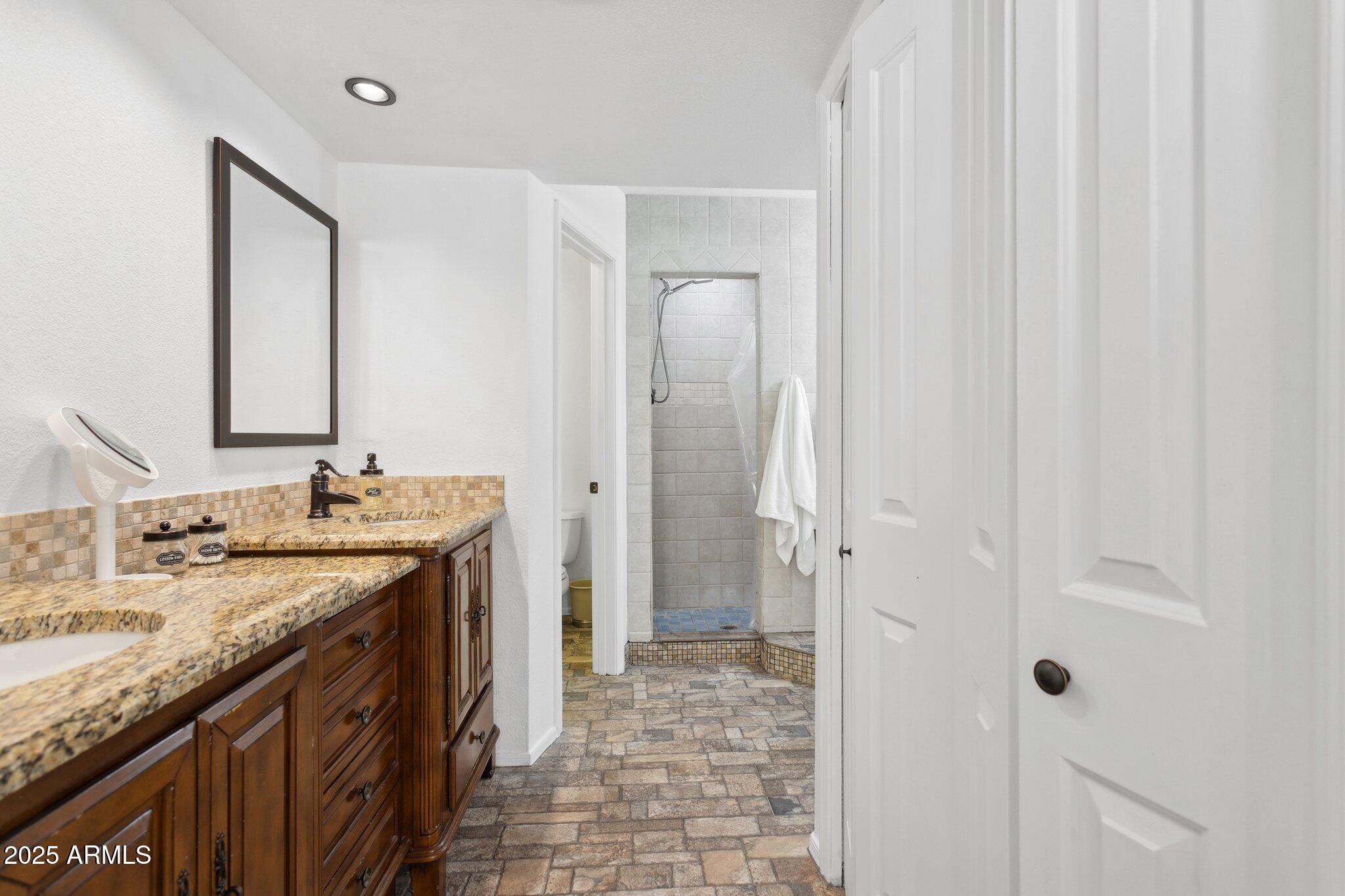 1255 W SEA SHELL Drive