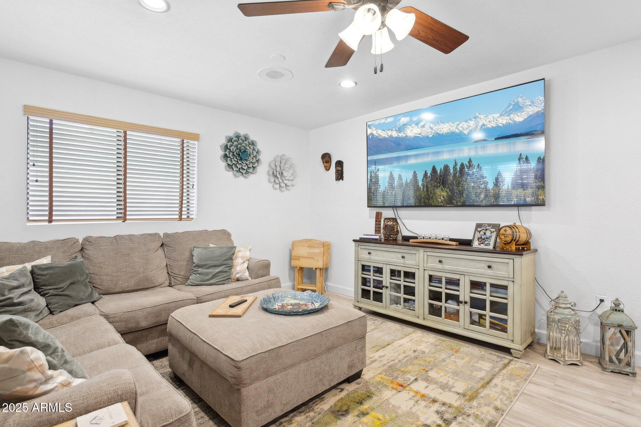 1255 W SEA SHELL Drive