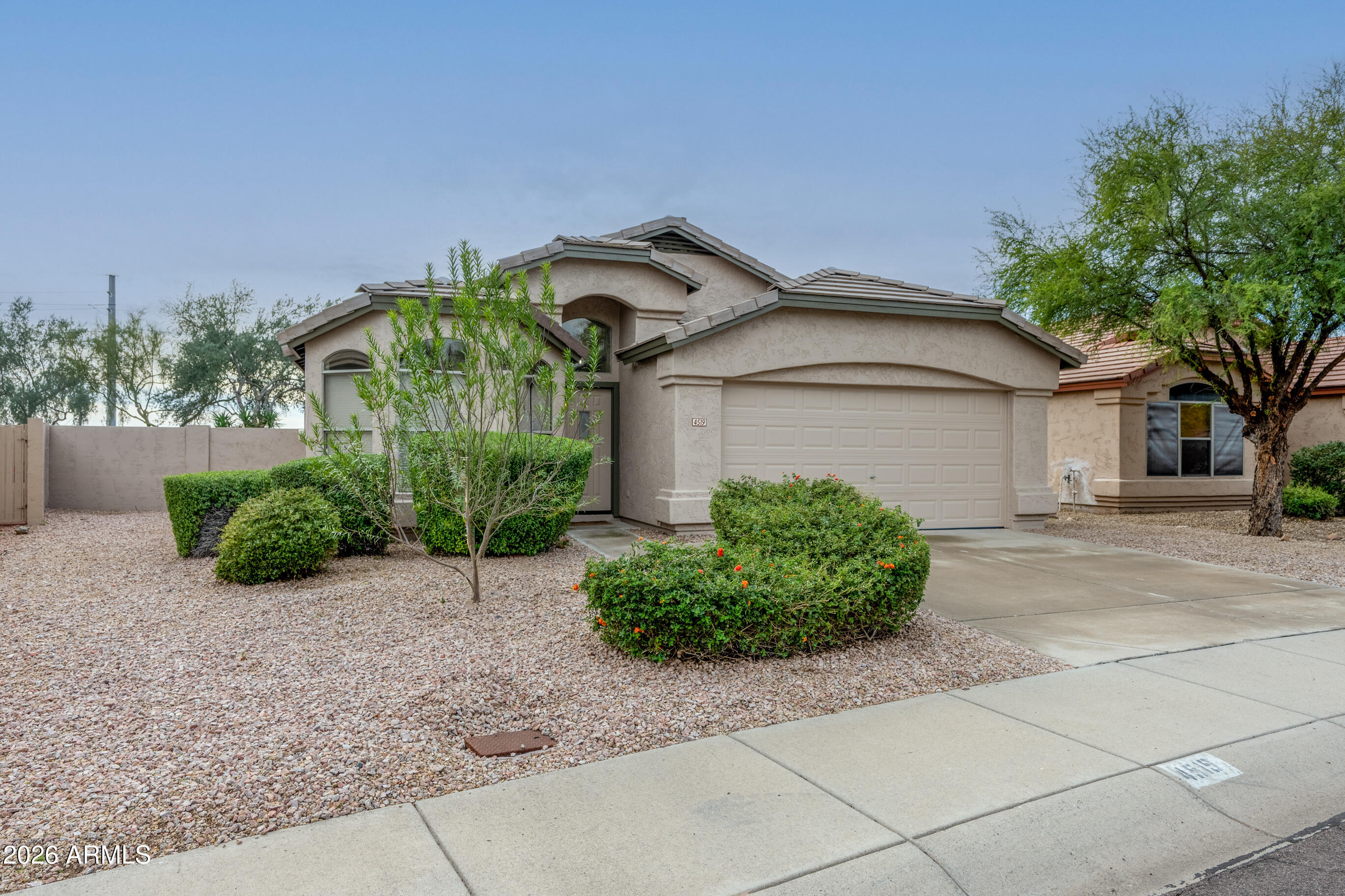 4519 E LONE CACTUS Drive