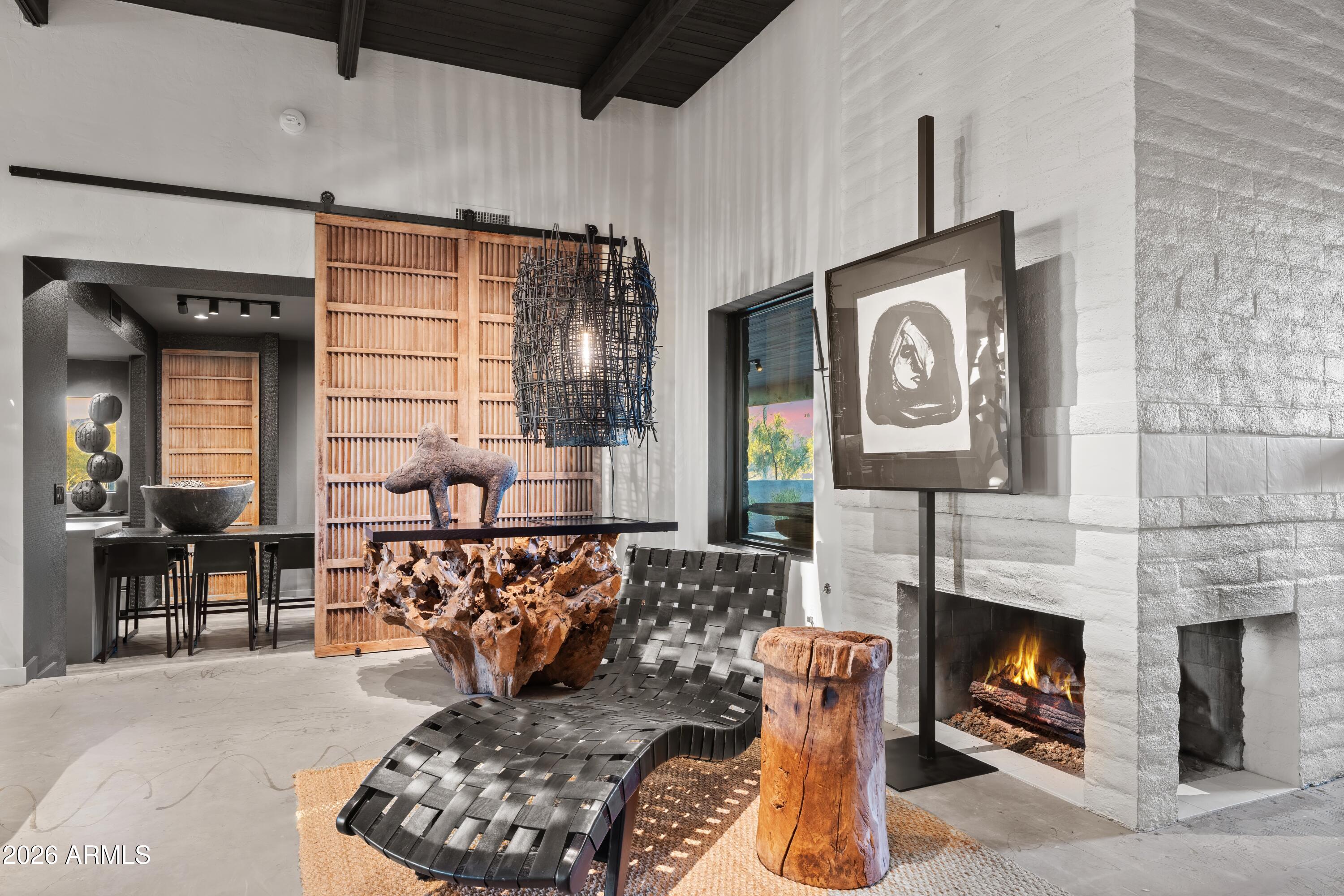 9545 E ROMPING Road 90