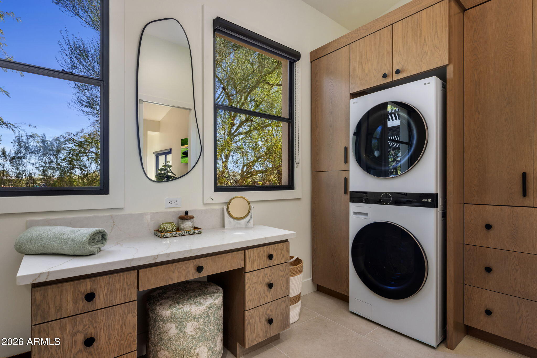 8002 N IRONWOOD Drive