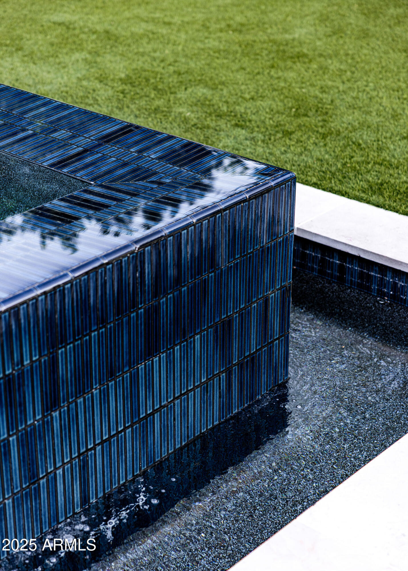 5715 E MONTEROSA Street