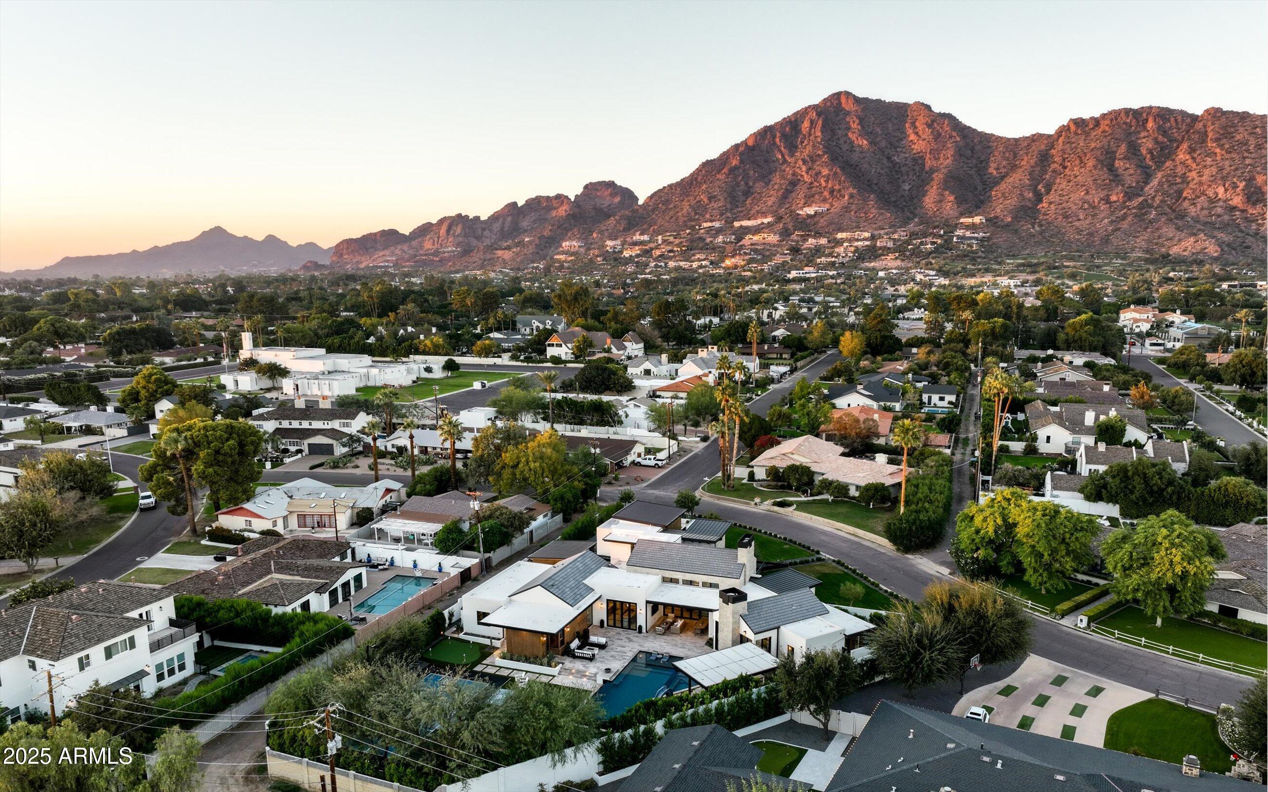 5715 E MONTEROSA Street