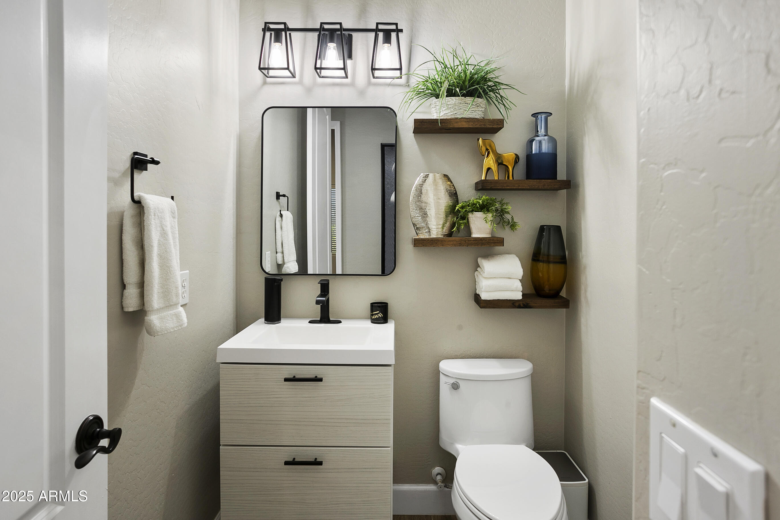 11628 E Starflower Drive