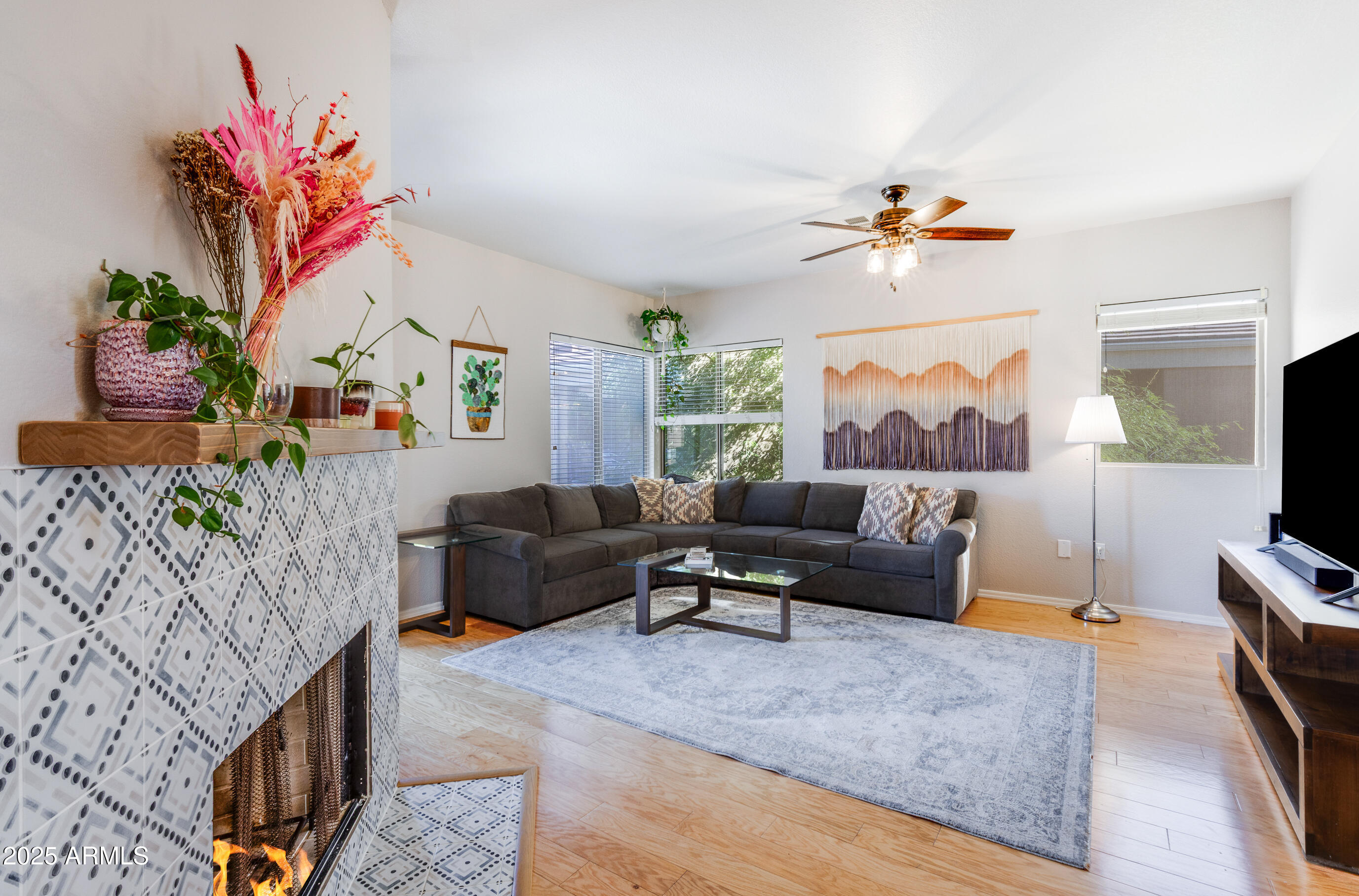 1411 E ORANGEWOOD Avenue 239