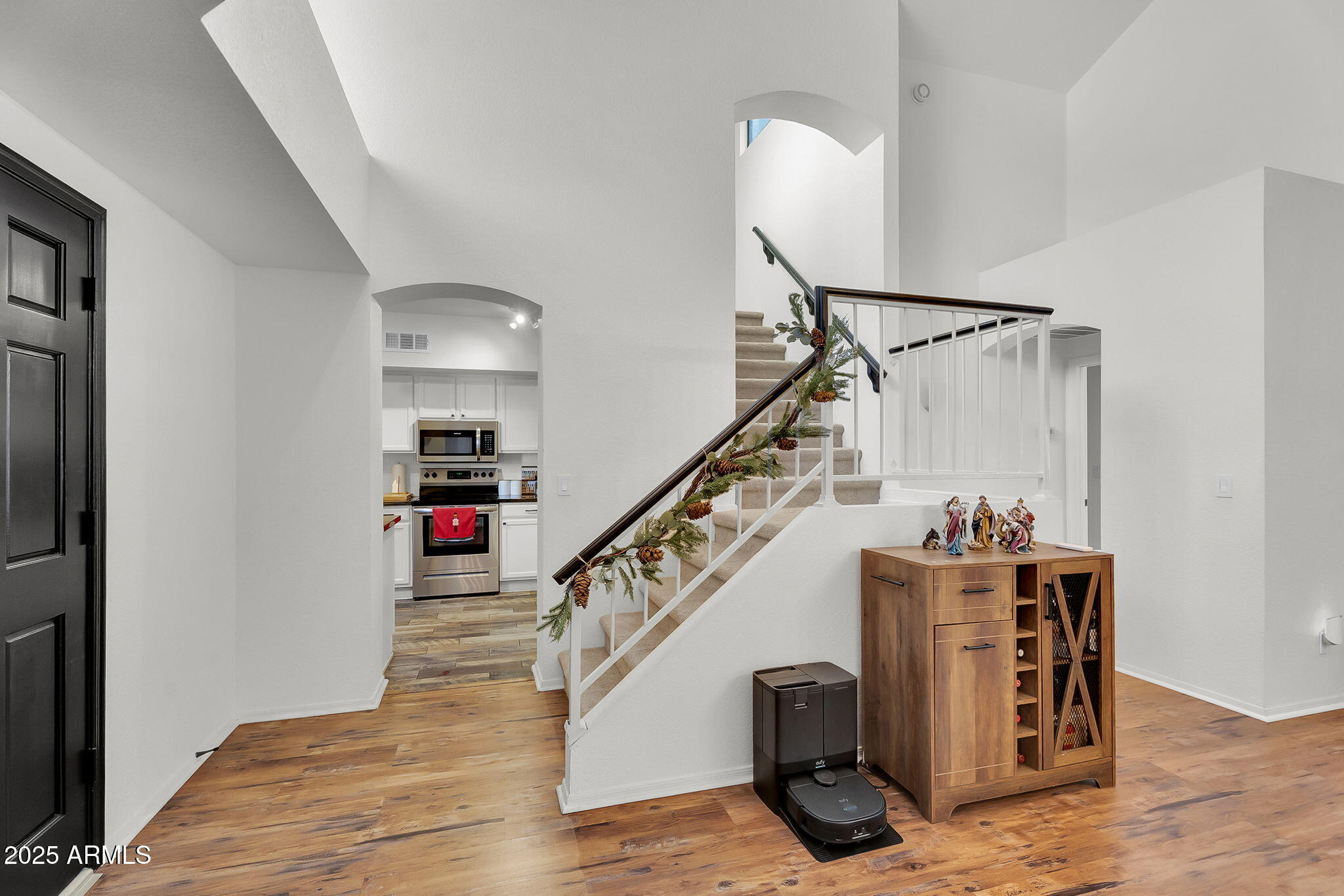 2345 W SHAWNEE Drive