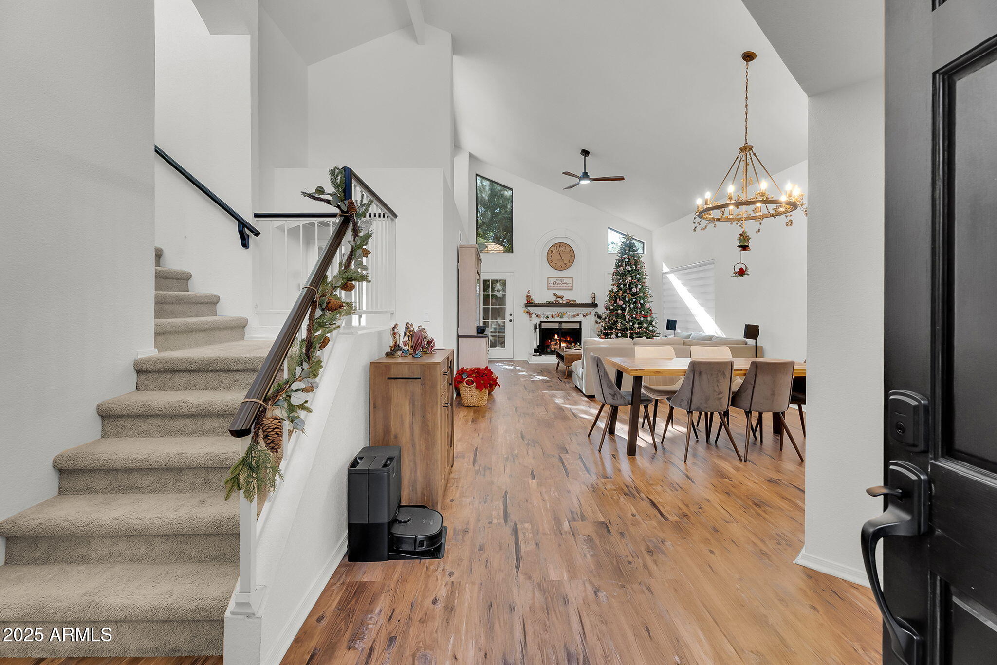 2345 W SHAWNEE Drive