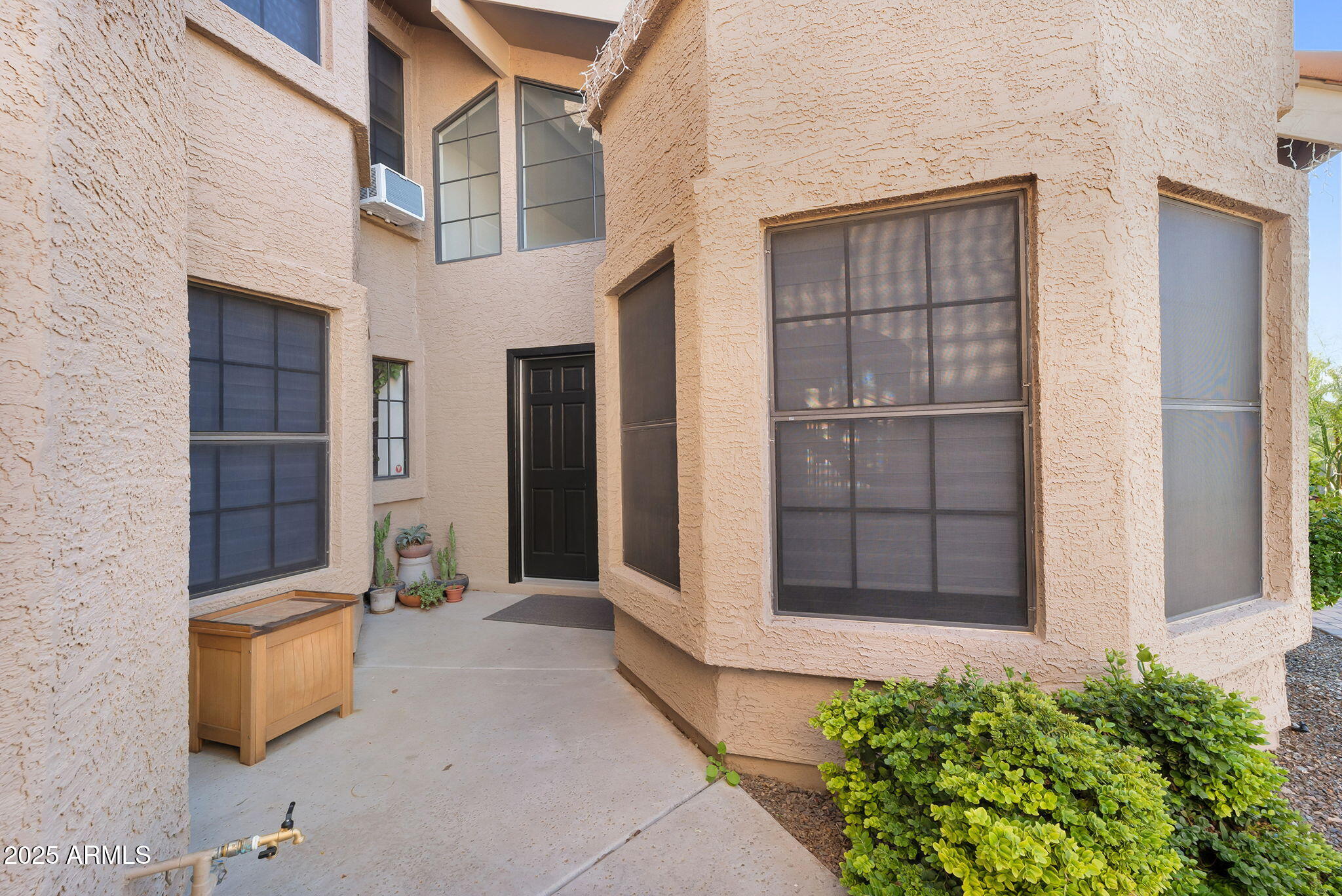 2345 W SHAWNEE Drive