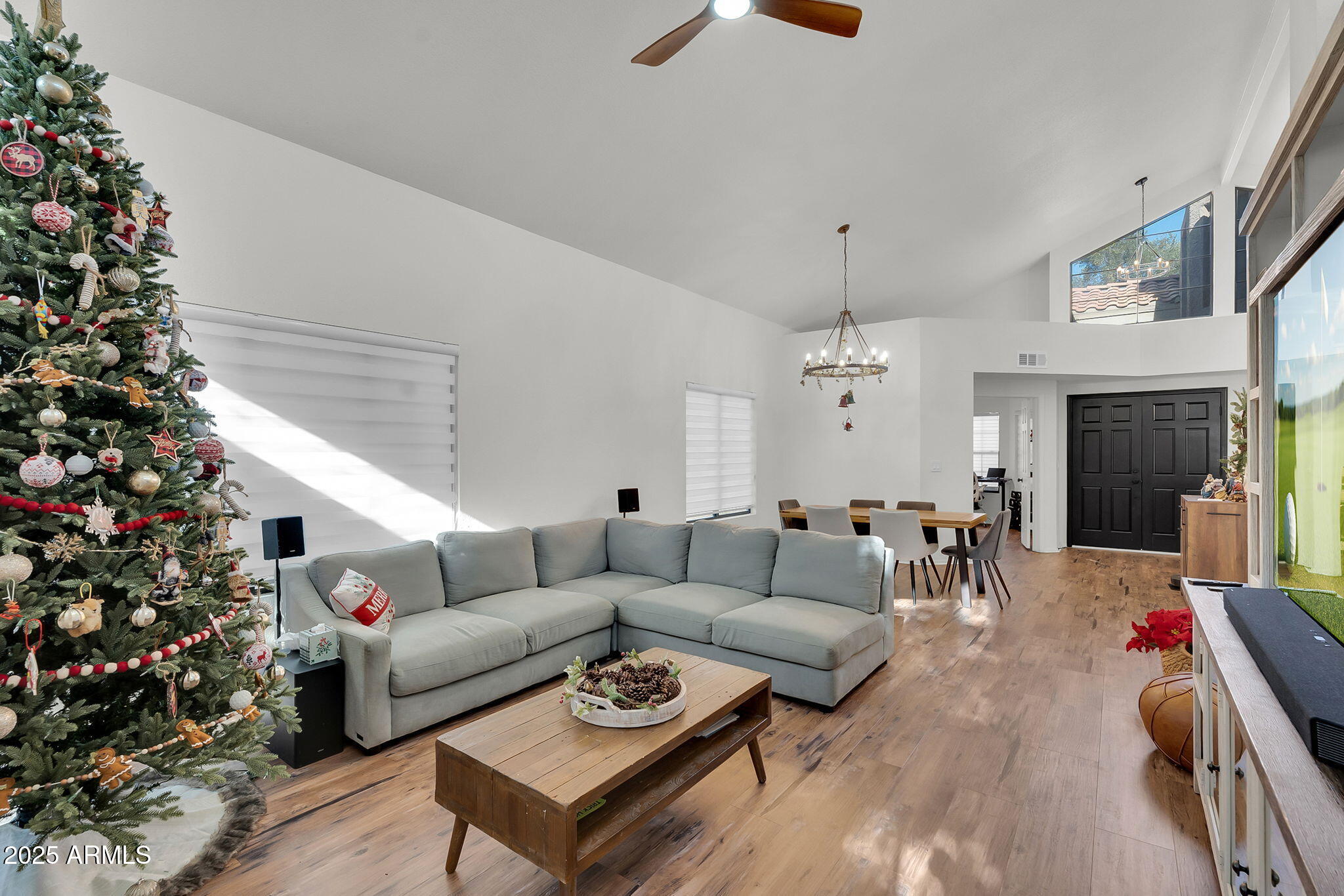 2345 W SHAWNEE Drive