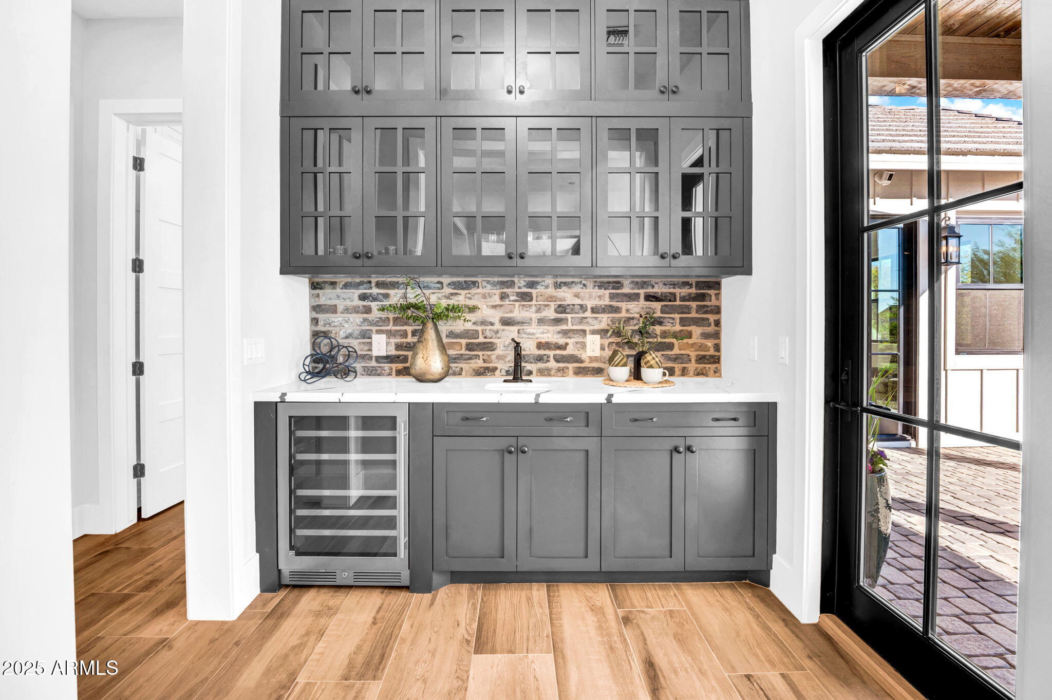 21071 W CANYON Drive