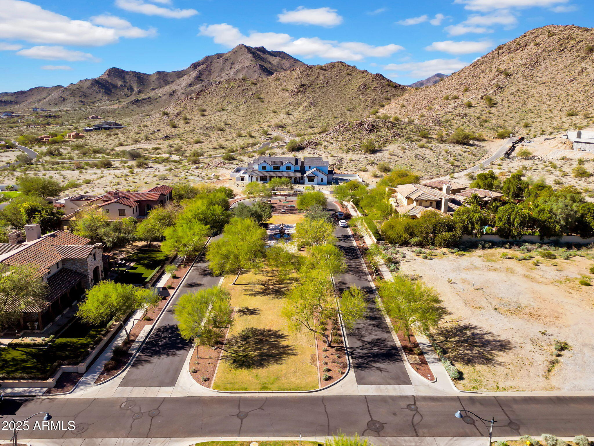 21071 W CANYON Drive