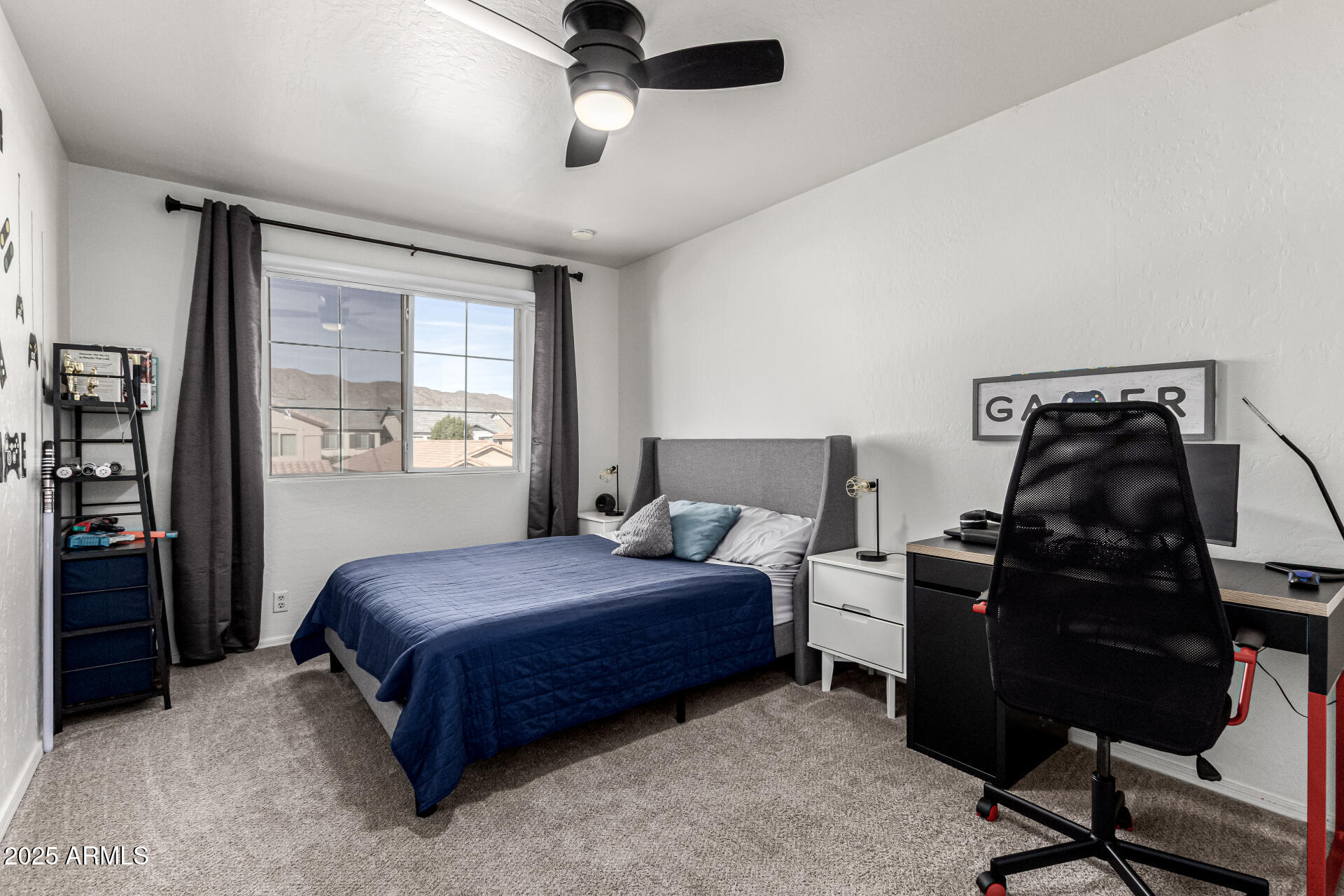 729 E GLENHAVEN Drive