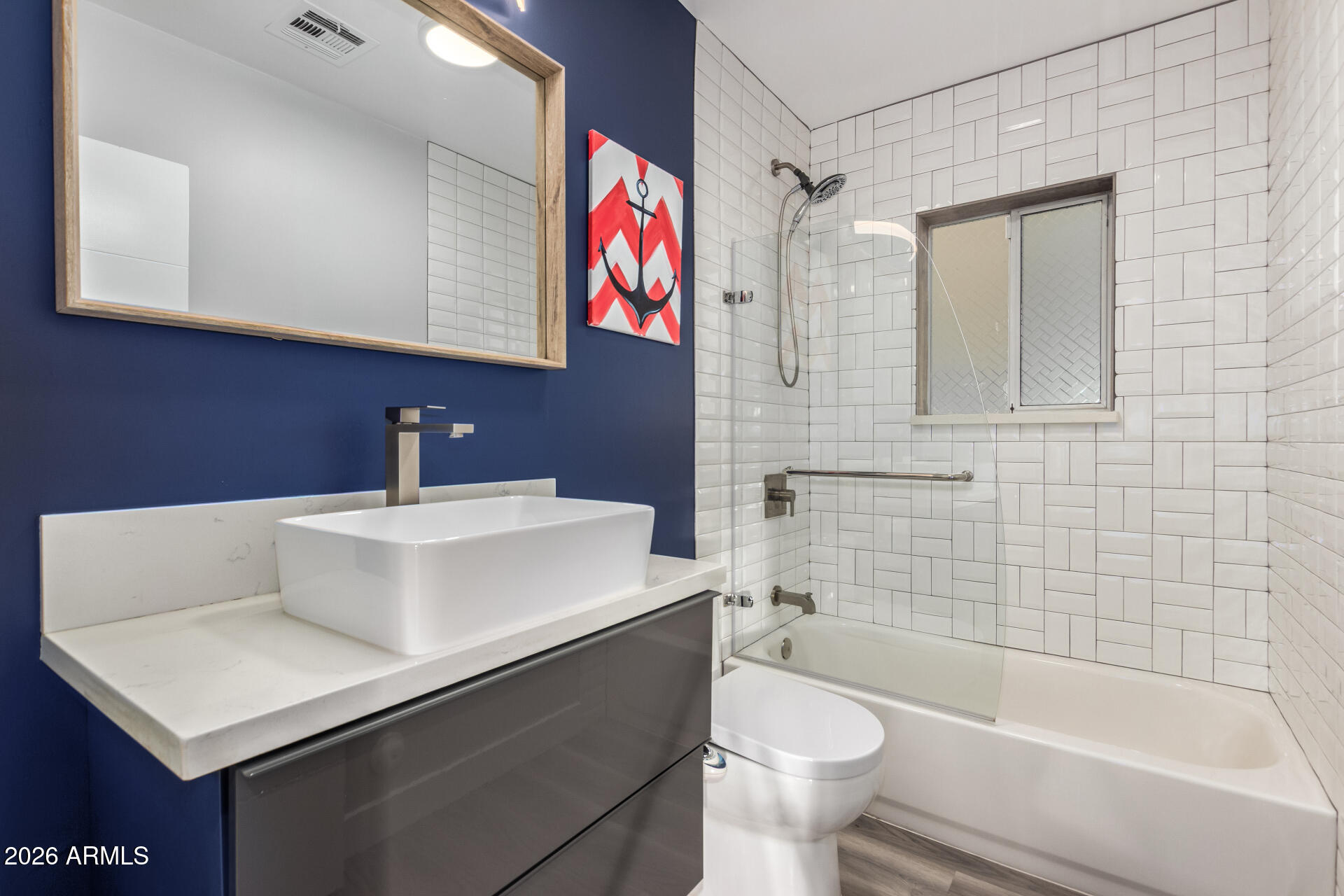 1328 E WELDON Avenue