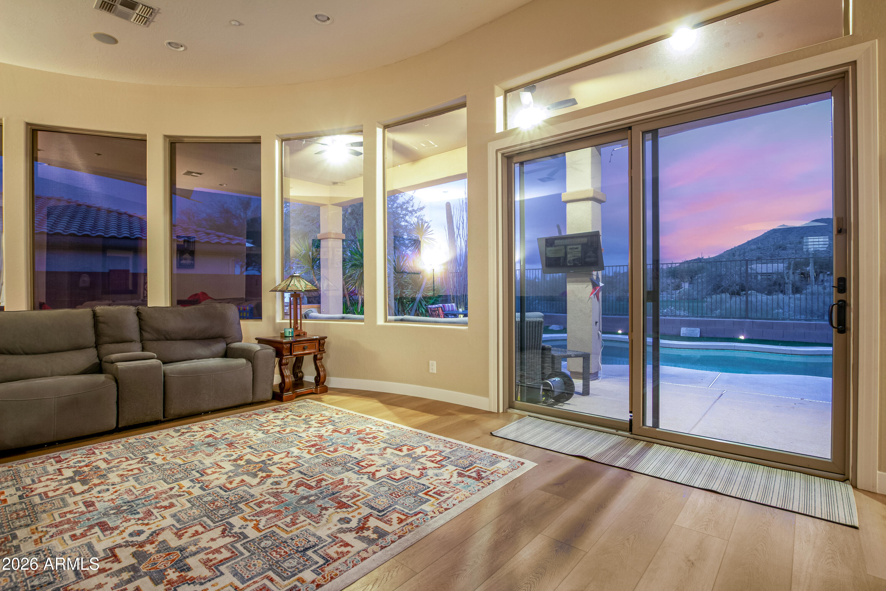 2302 W HAZELHURST Drive