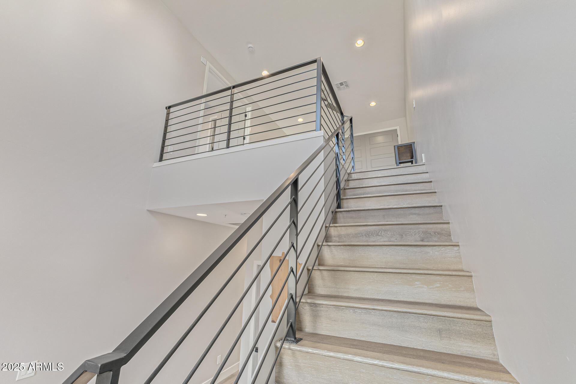 2315 E PINCHOT Avenue 113