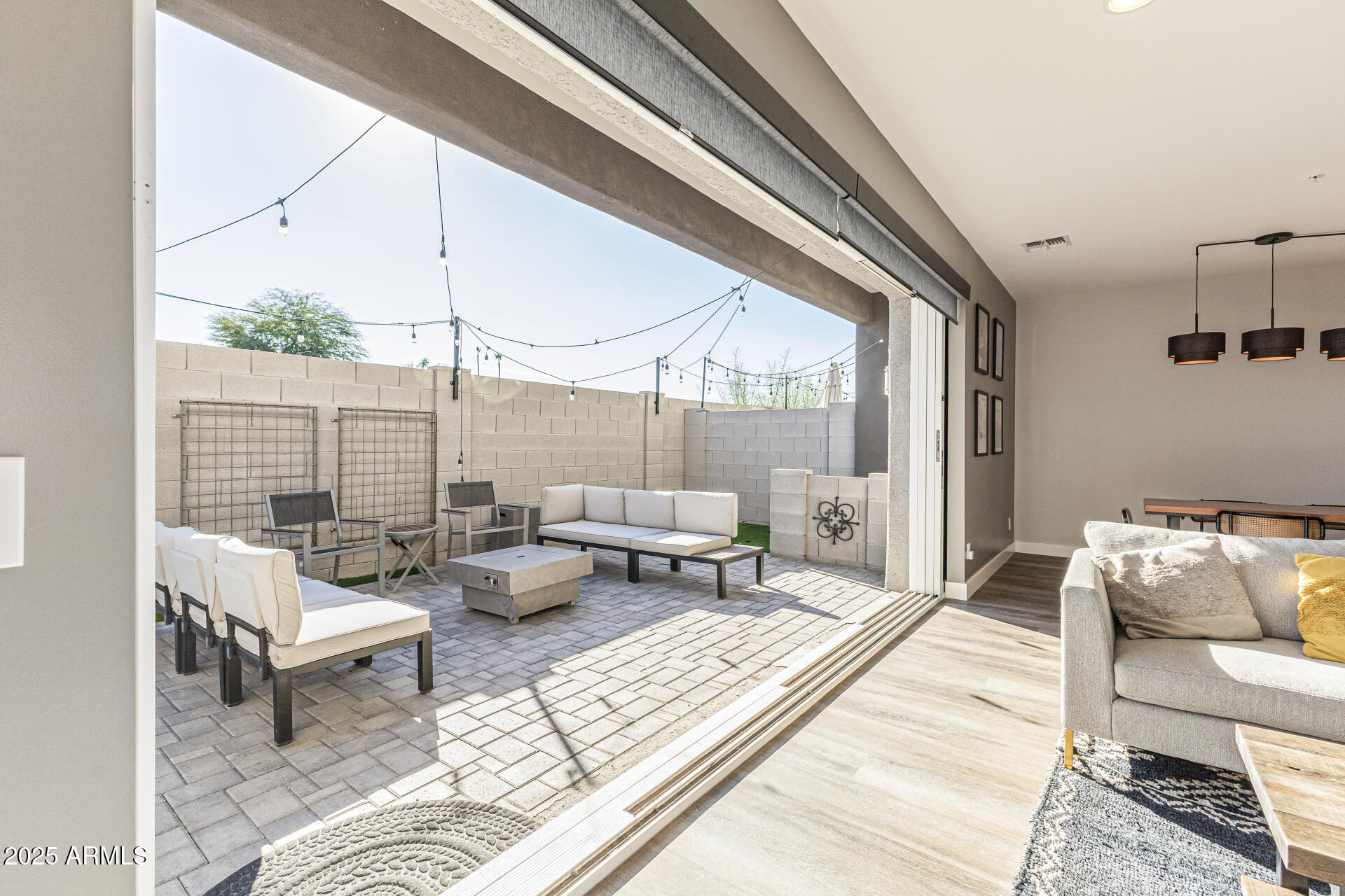 2315 E PINCHOT Avenue 113