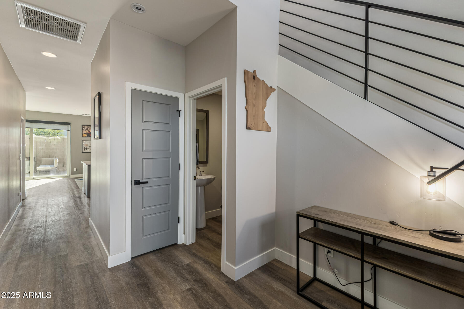 2315 E PINCHOT Avenue 113