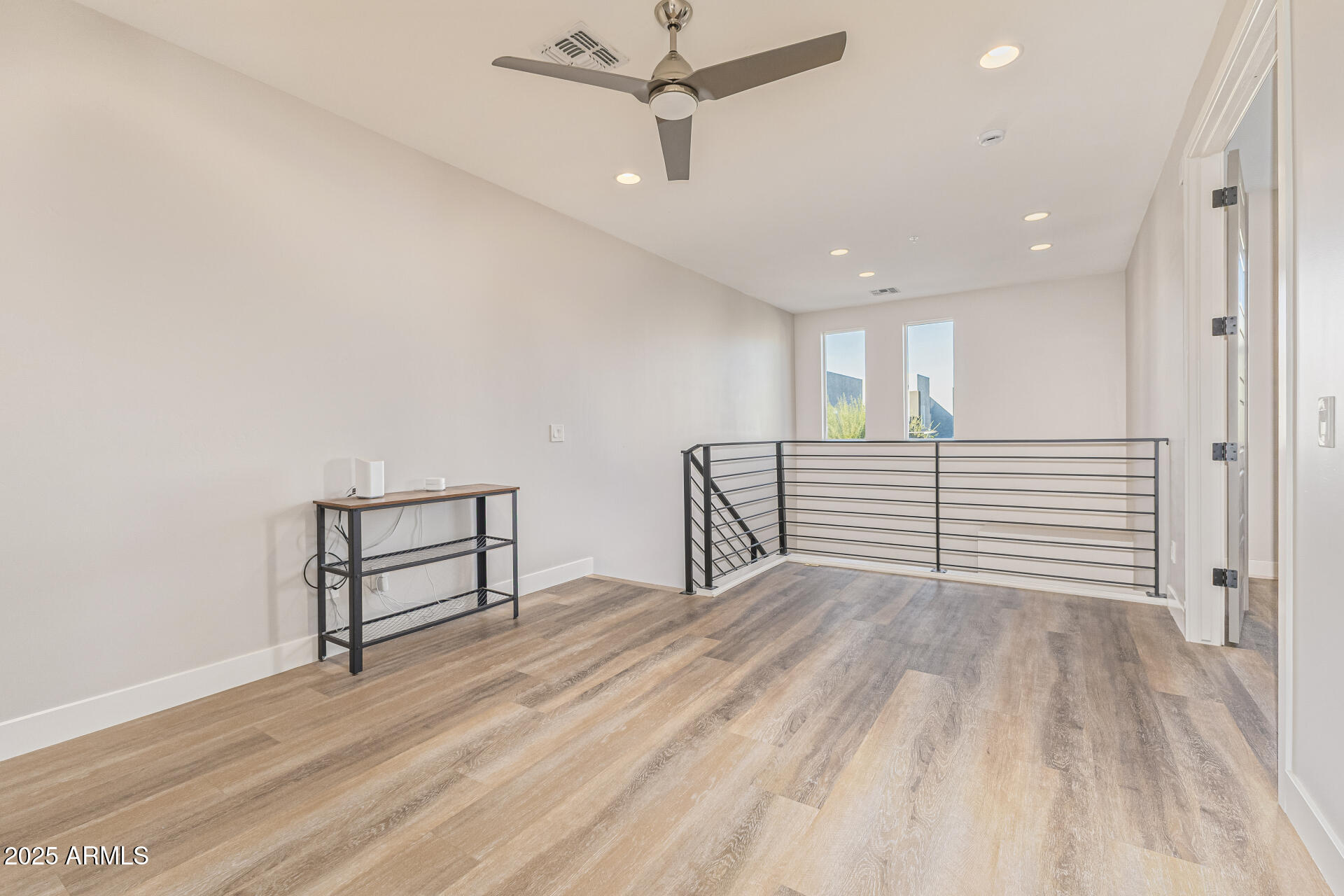 2315 E PINCHOT Avenue 113