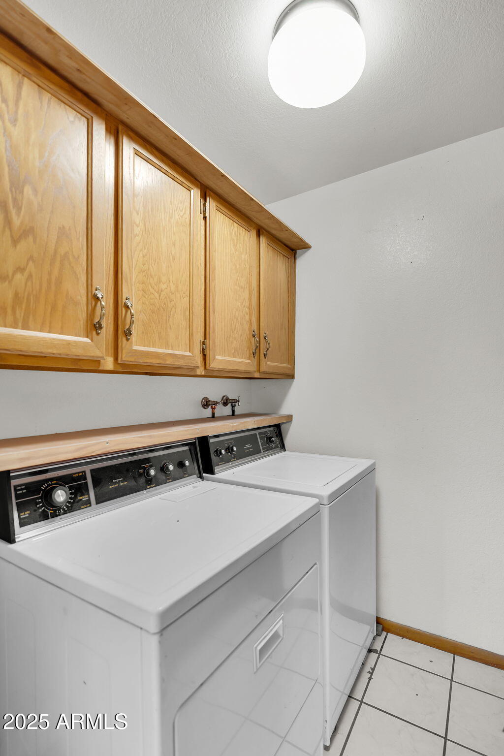 2812 E CONCHO Avenue