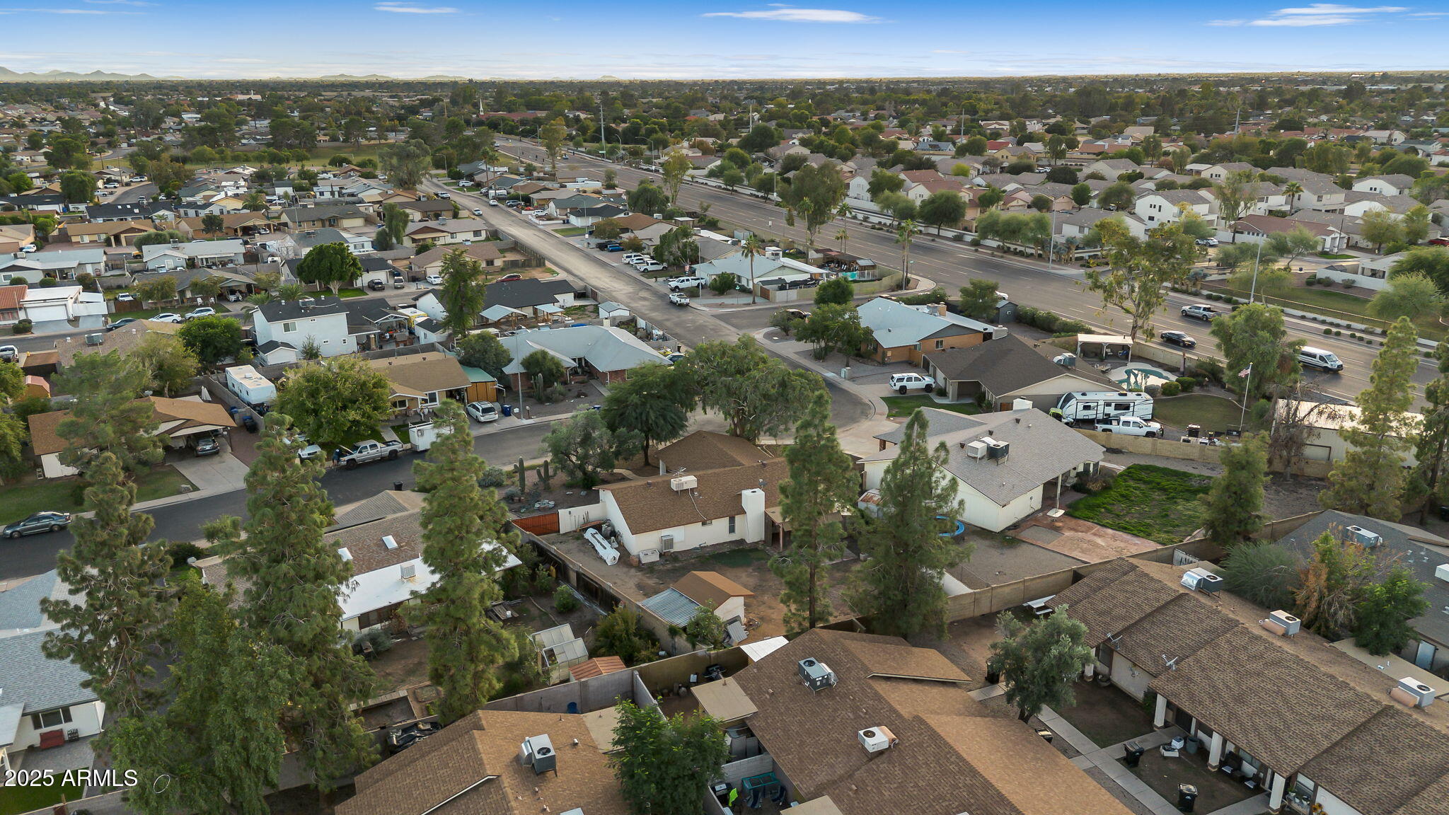 2812 E CONCHO Avenue