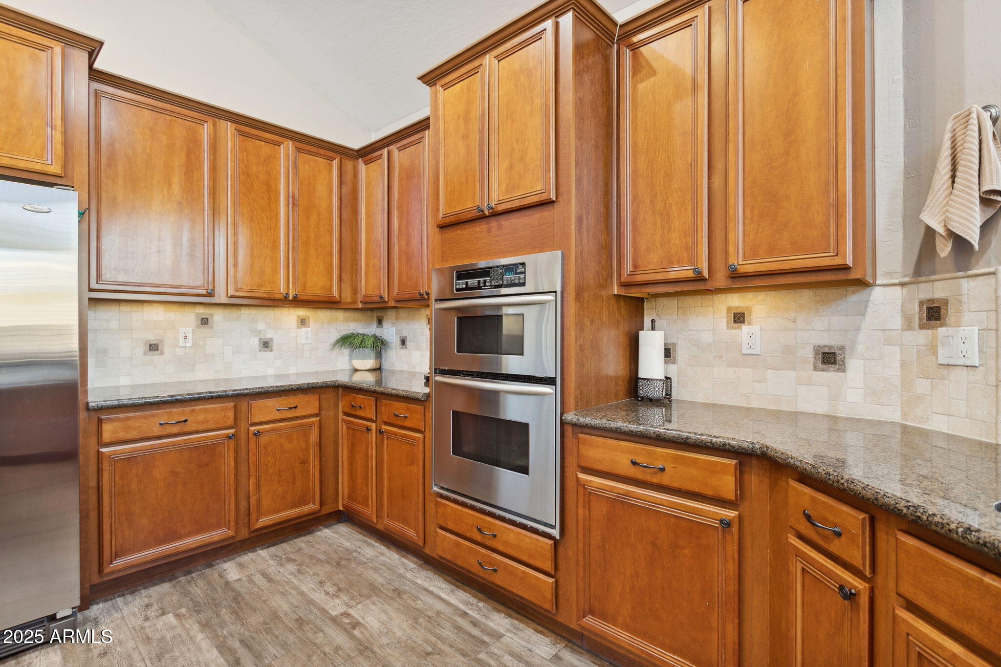 13556 W MONTEBELLO Avenue