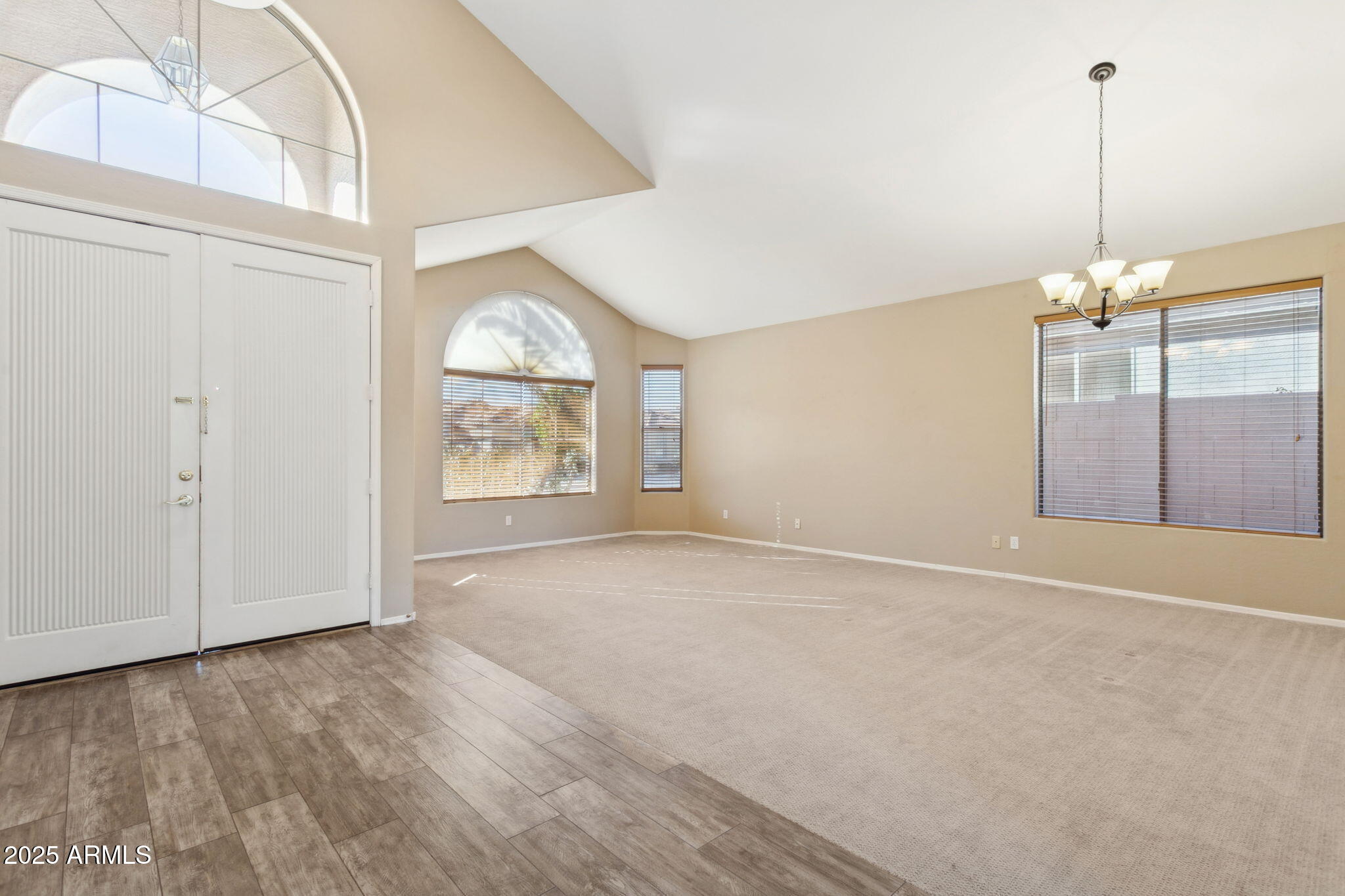 13556 W MONTEBELLO Avenue