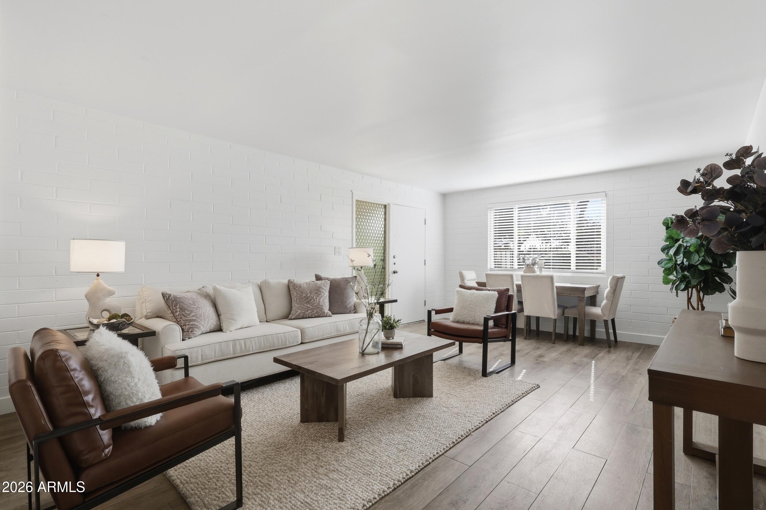 4102 E CALLE REDONDA 43