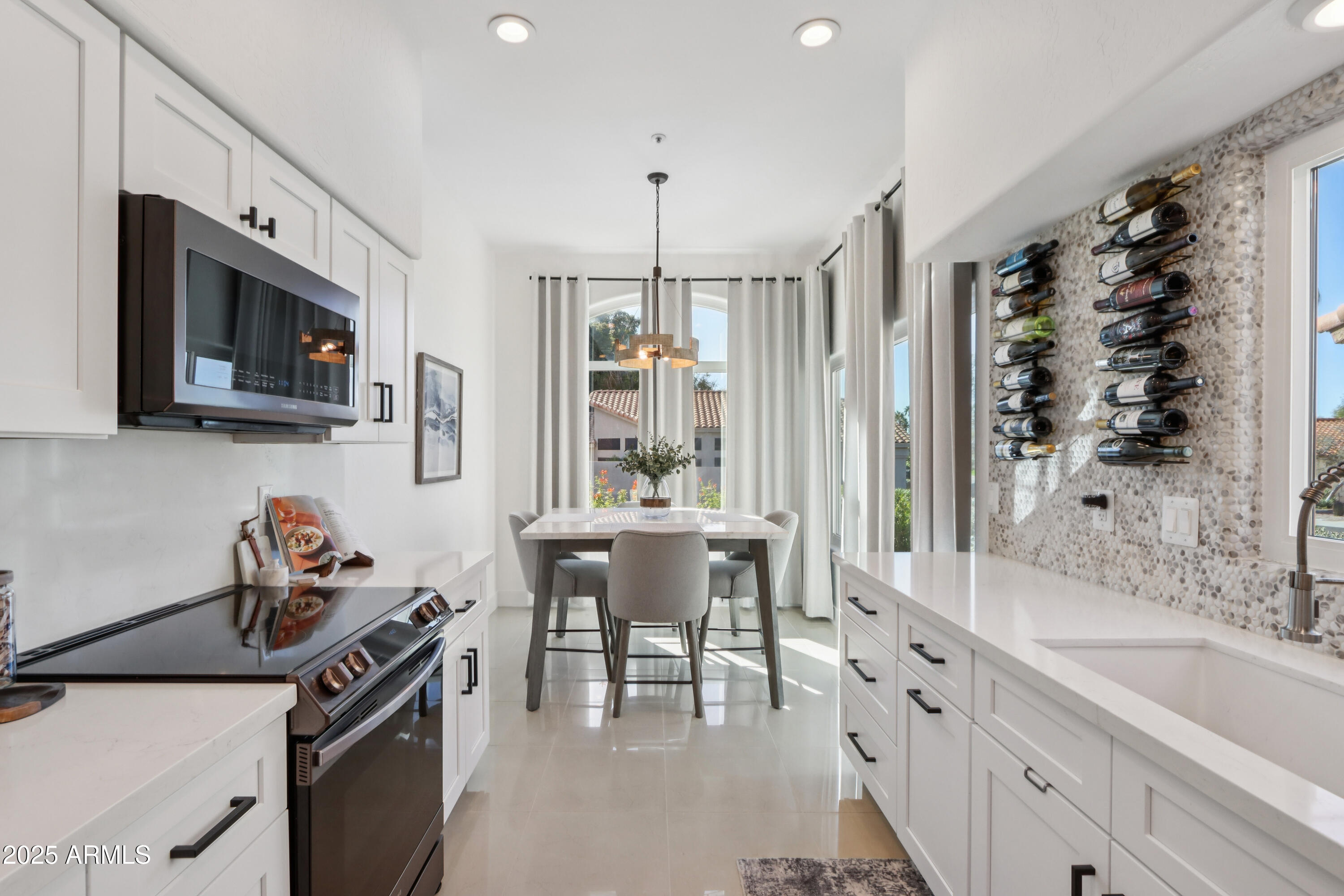 10030 E CELTIC Drive