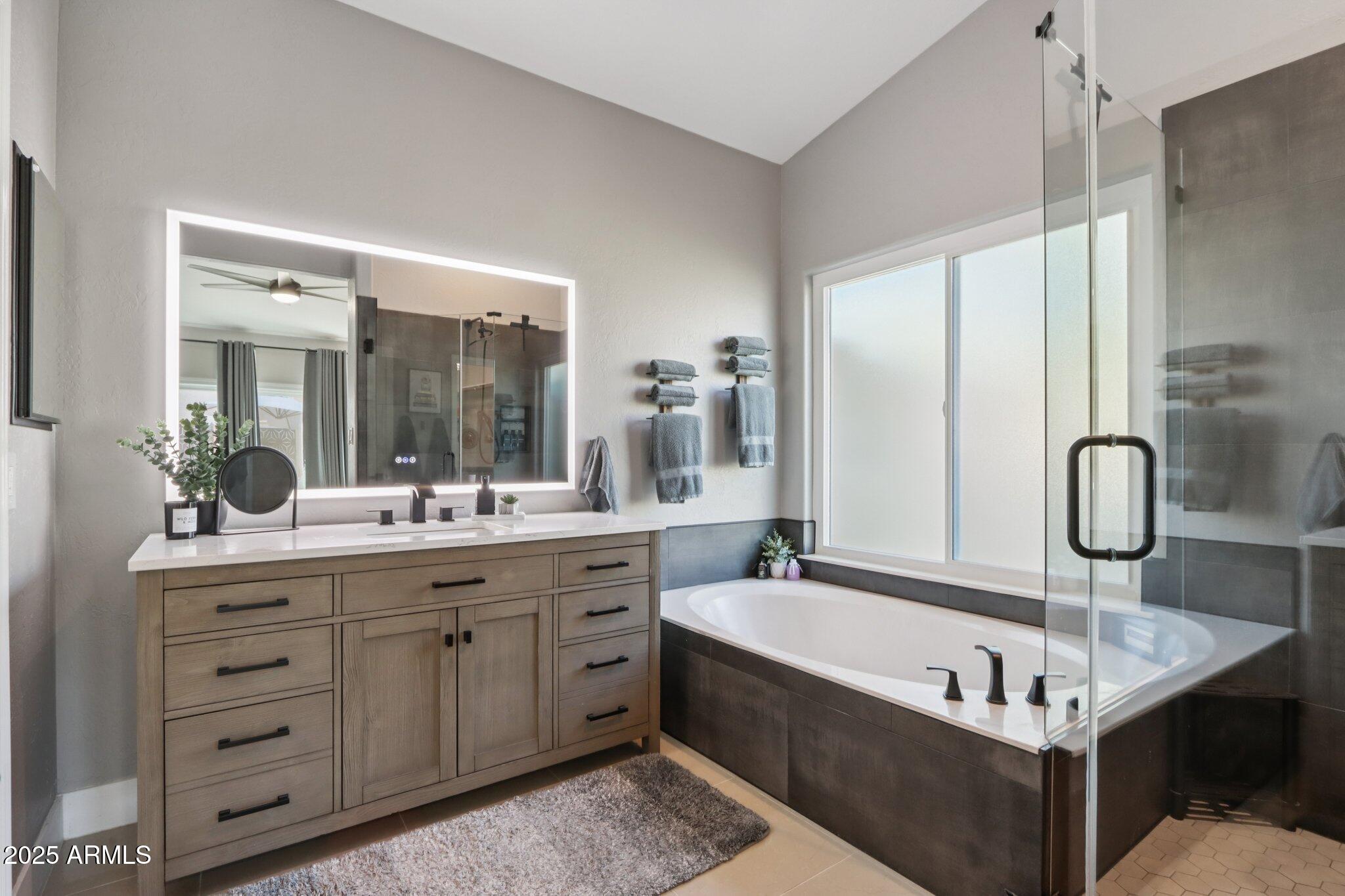 10030 E CELTIC Drive