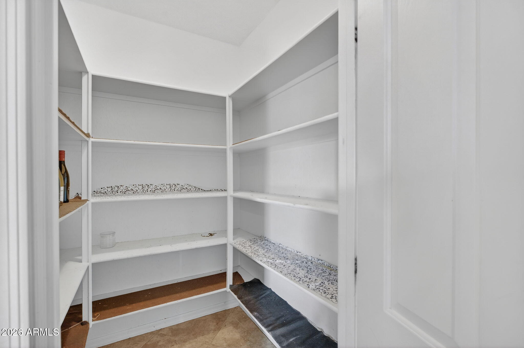 4167 E RAVENSWOOD Drive