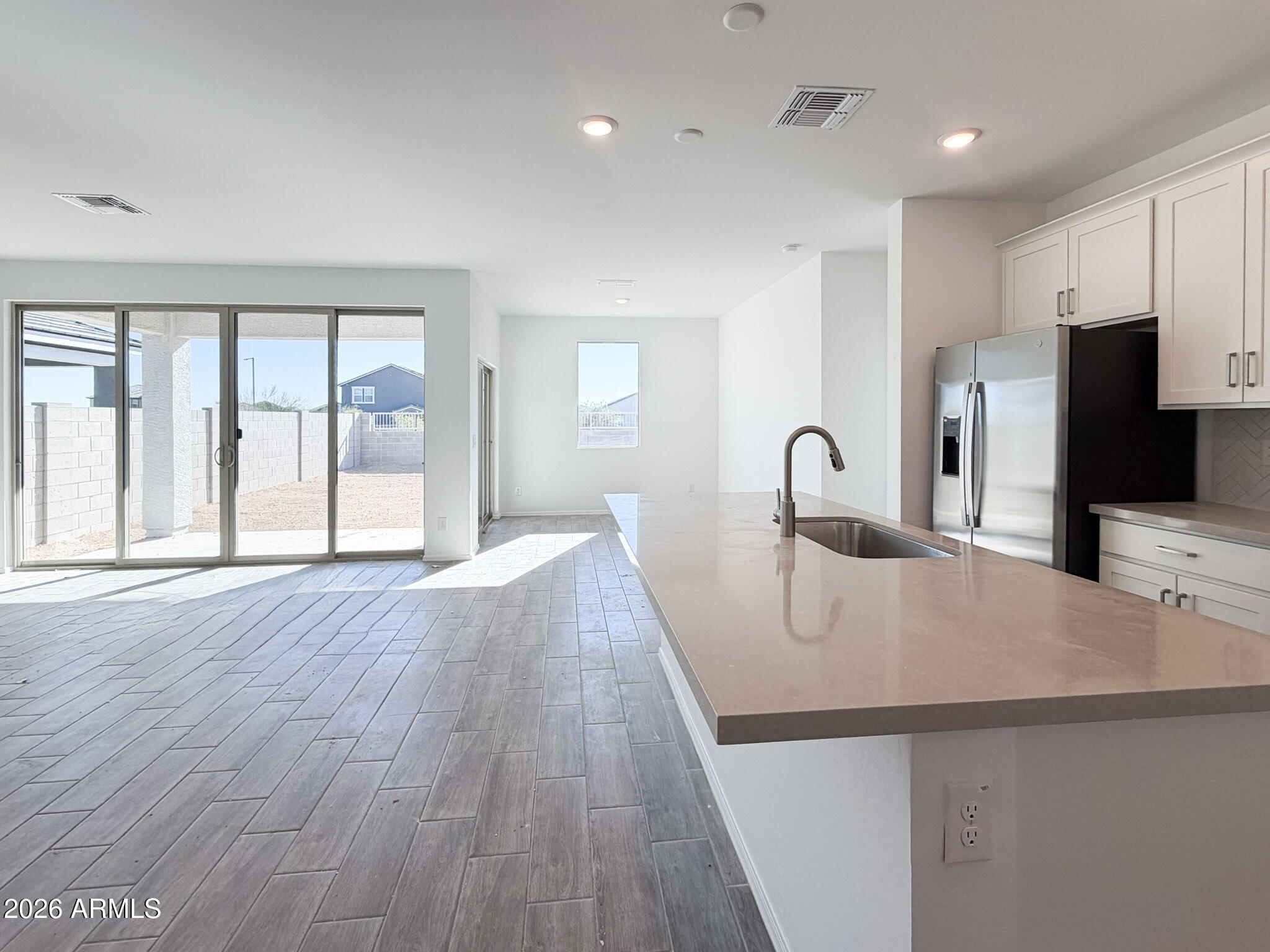 24223 W BOWKER Street