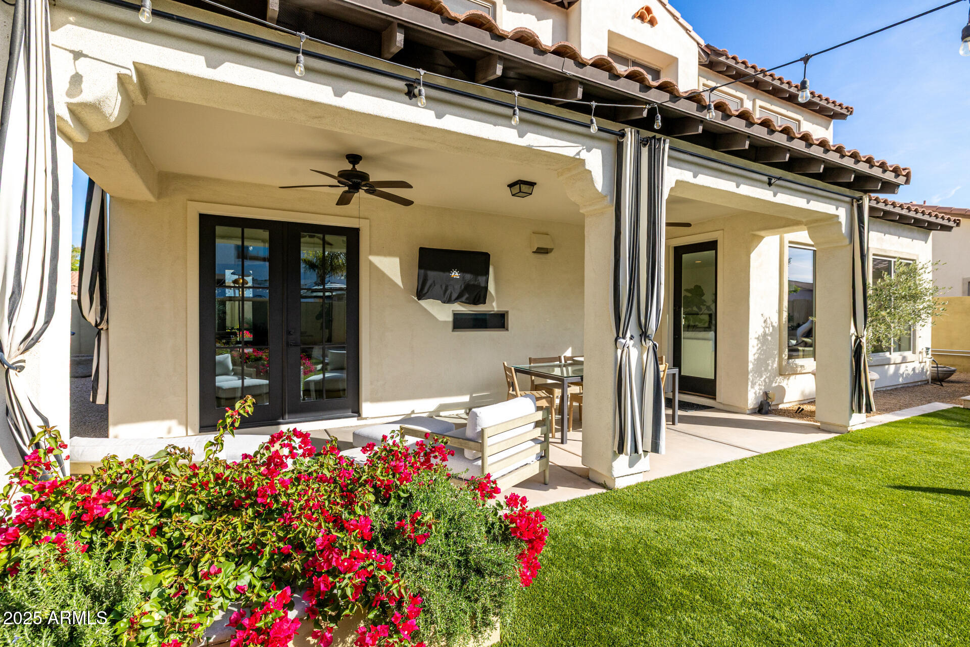 377 W DESERT BROOM Drive