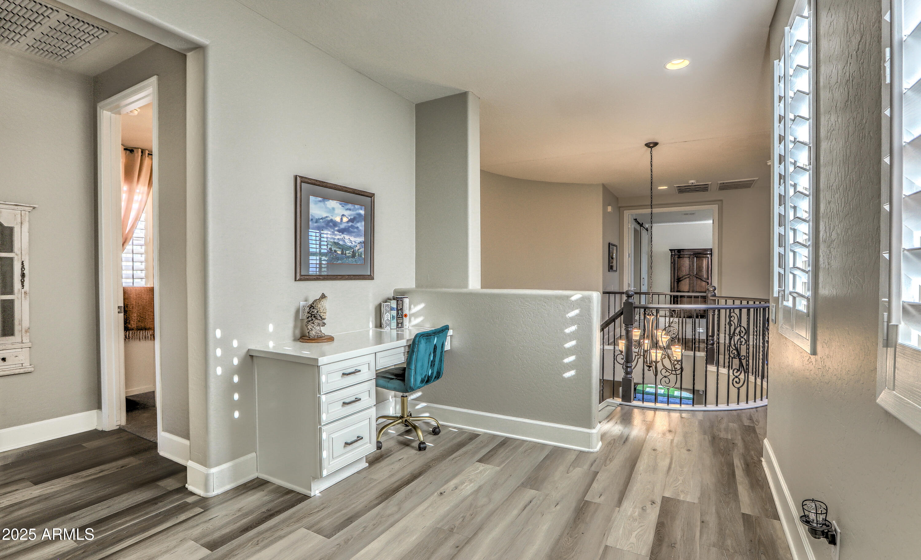 21621 N 39TH Terrace