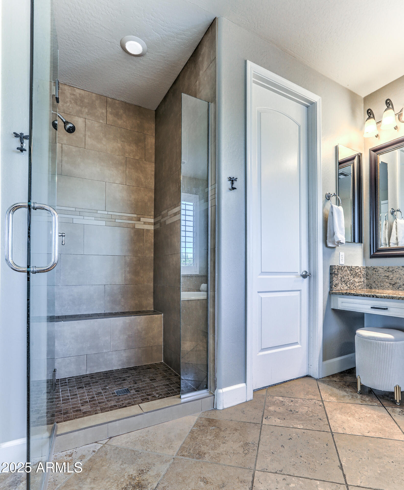 21621 N 39TH Terrace