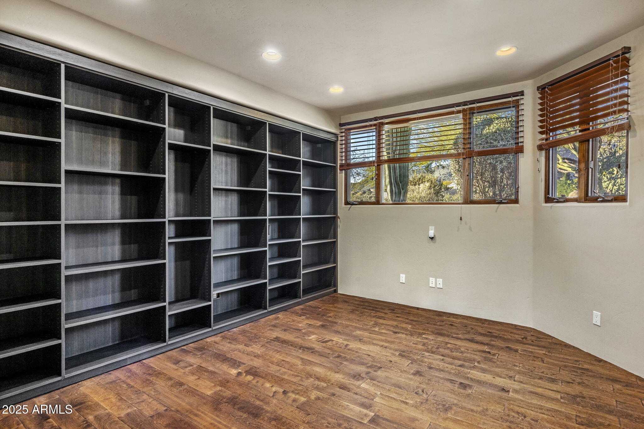 11058 E Tamarisk Way