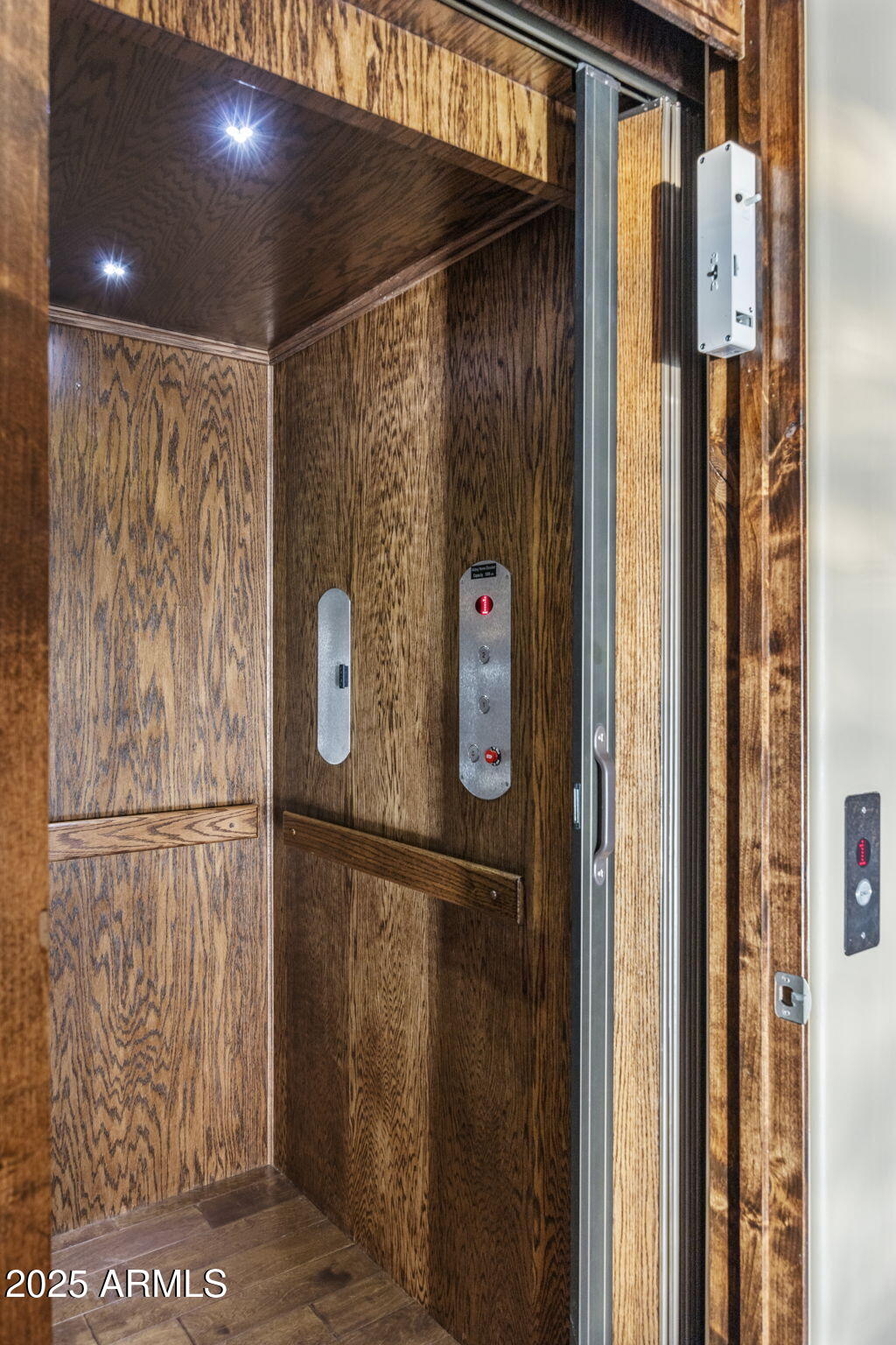 11058 E Tamarisk Way